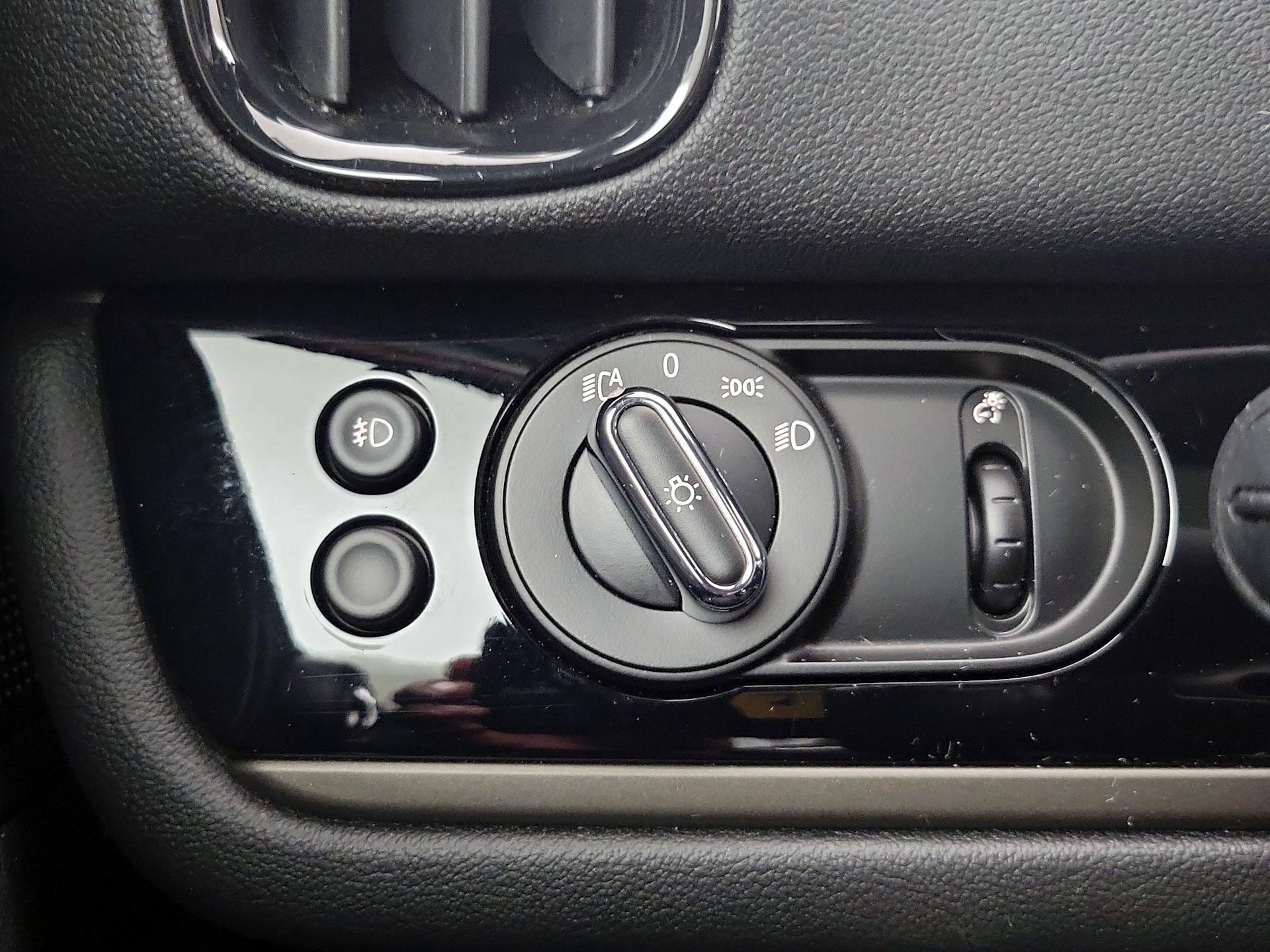 Thumbnail: 2022 MINI Cooper Countryman - 13