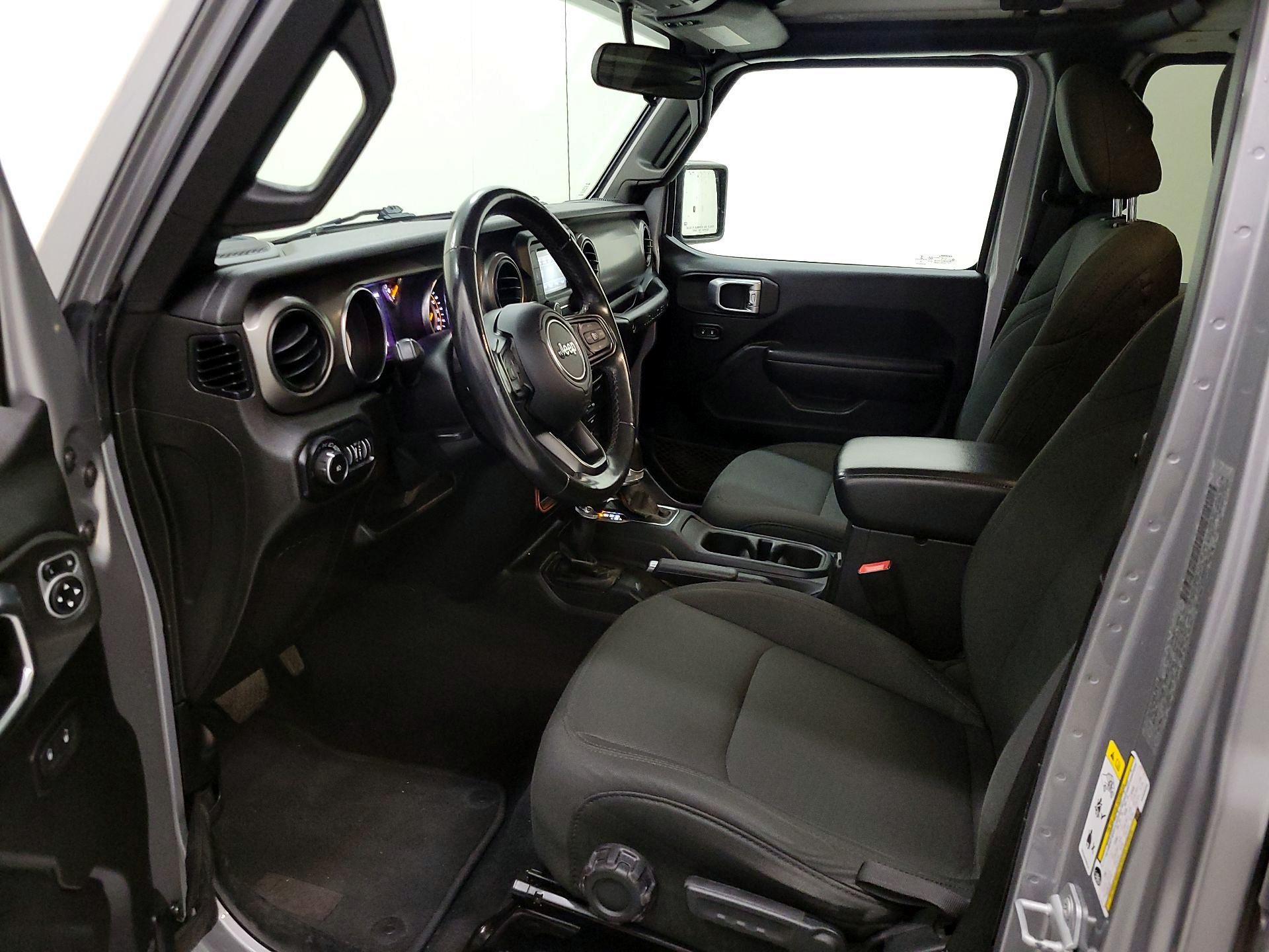 Thumbnail: 2019 Jeep Wrangler - 11