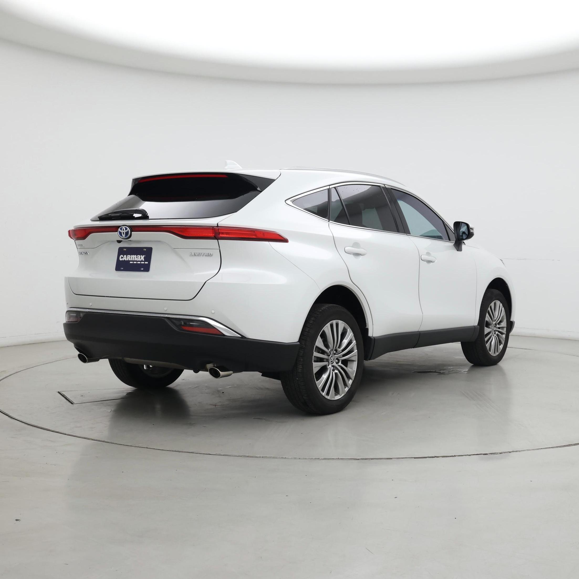 Thumbnail: 2024 Toyota Venza - 8