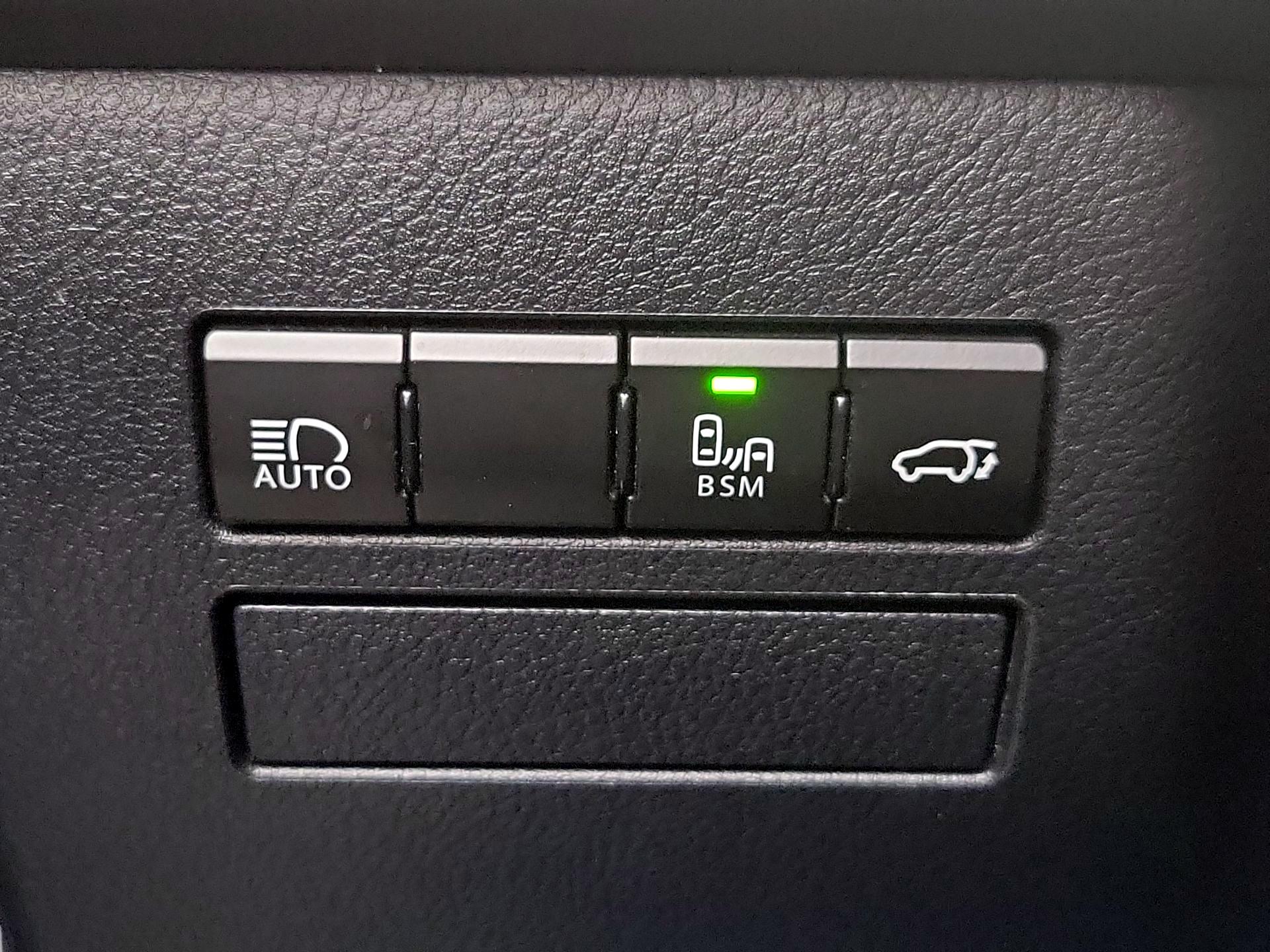 Thumbnail: 2021 Lexus NX - 13