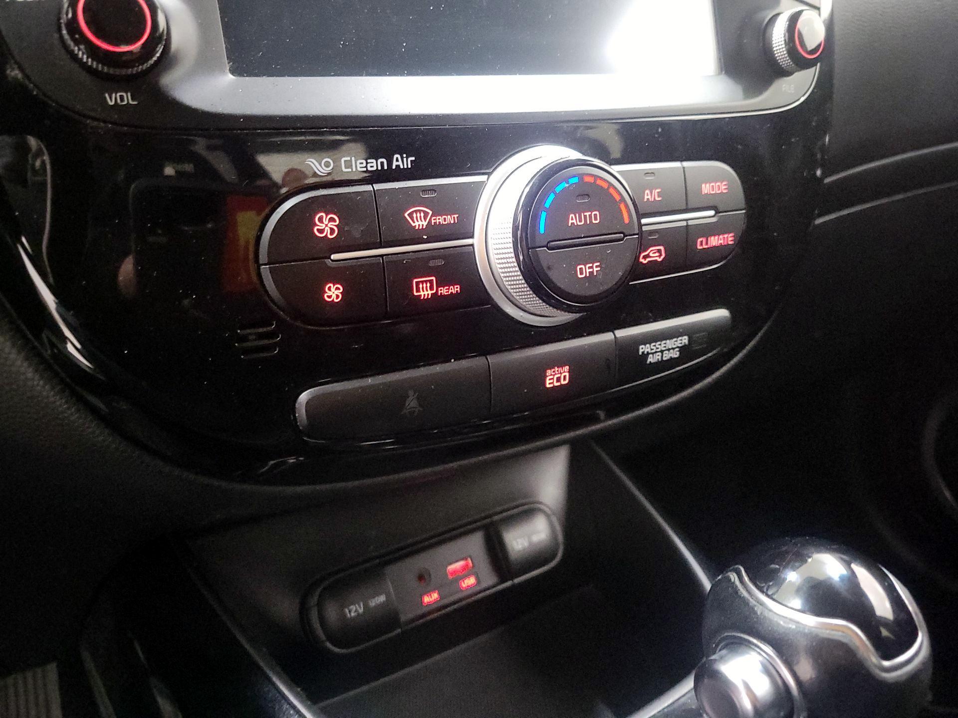 Thumbnail: 2016 Kia Soul - 17