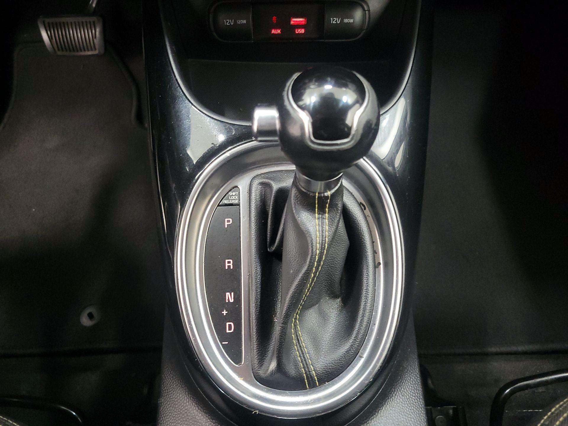 Thumbnail: 2016 Kia Soul - 18