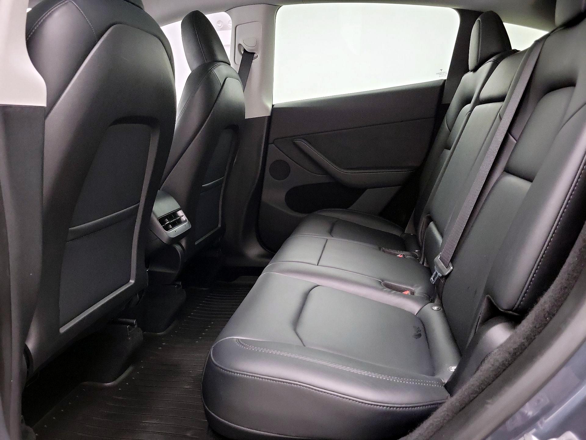 Thumbnail: 2023 Tesla Model Y - 18