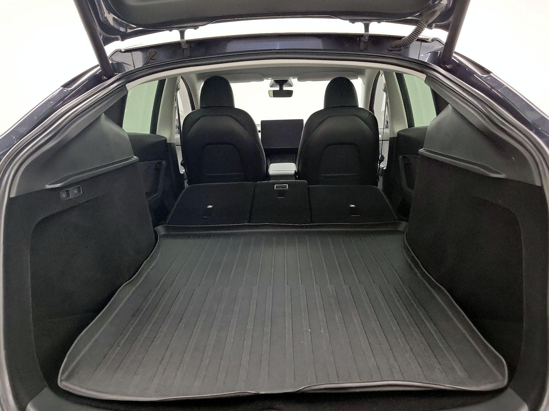 Thumbnail: 2023 Tesla Model Y - 20