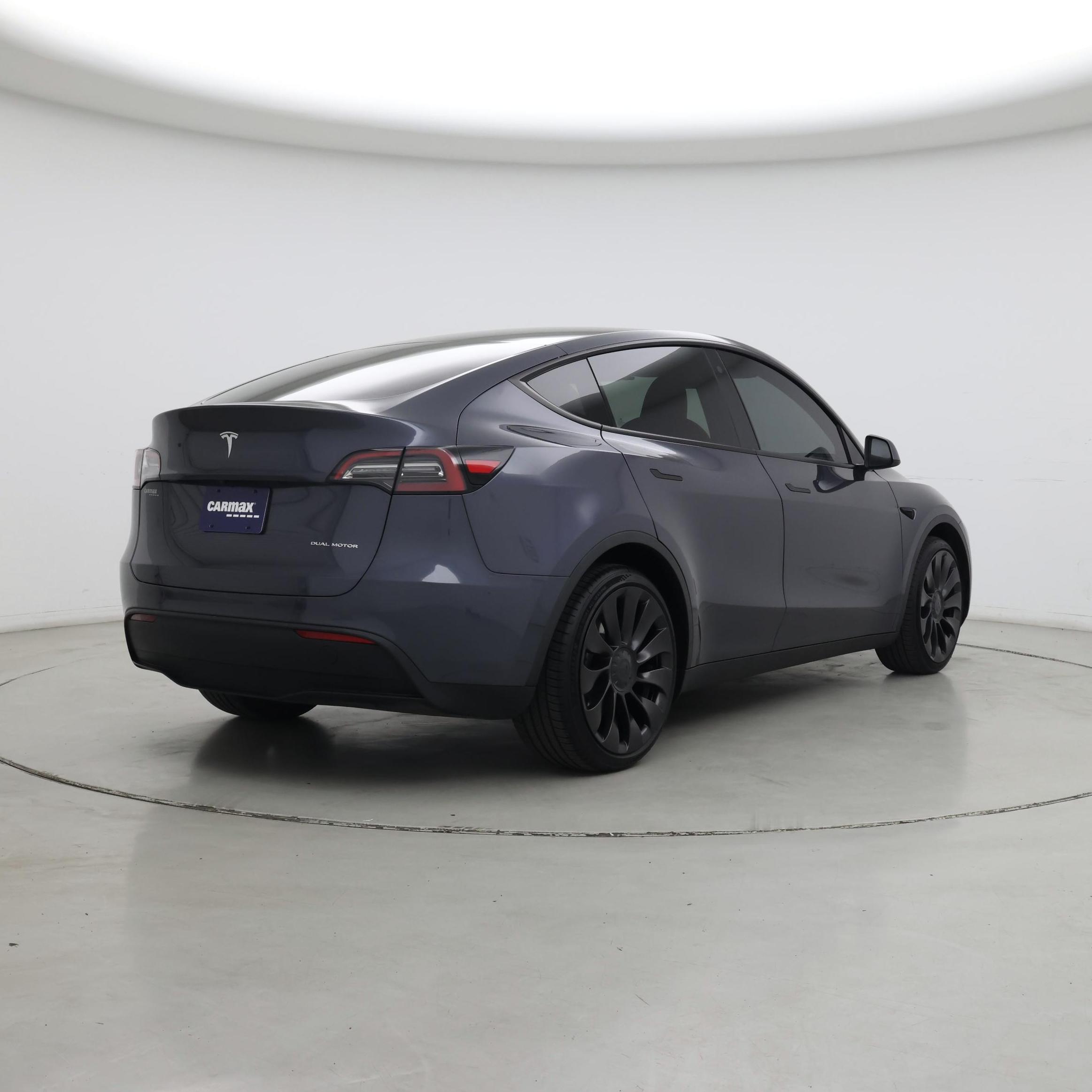 Thumbnail: 2023 Tesla Model Y - 8