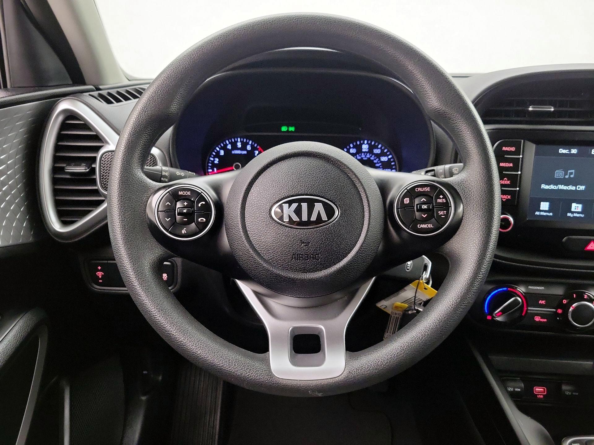 Thumbnail: 2021 Kia Soul - 10
