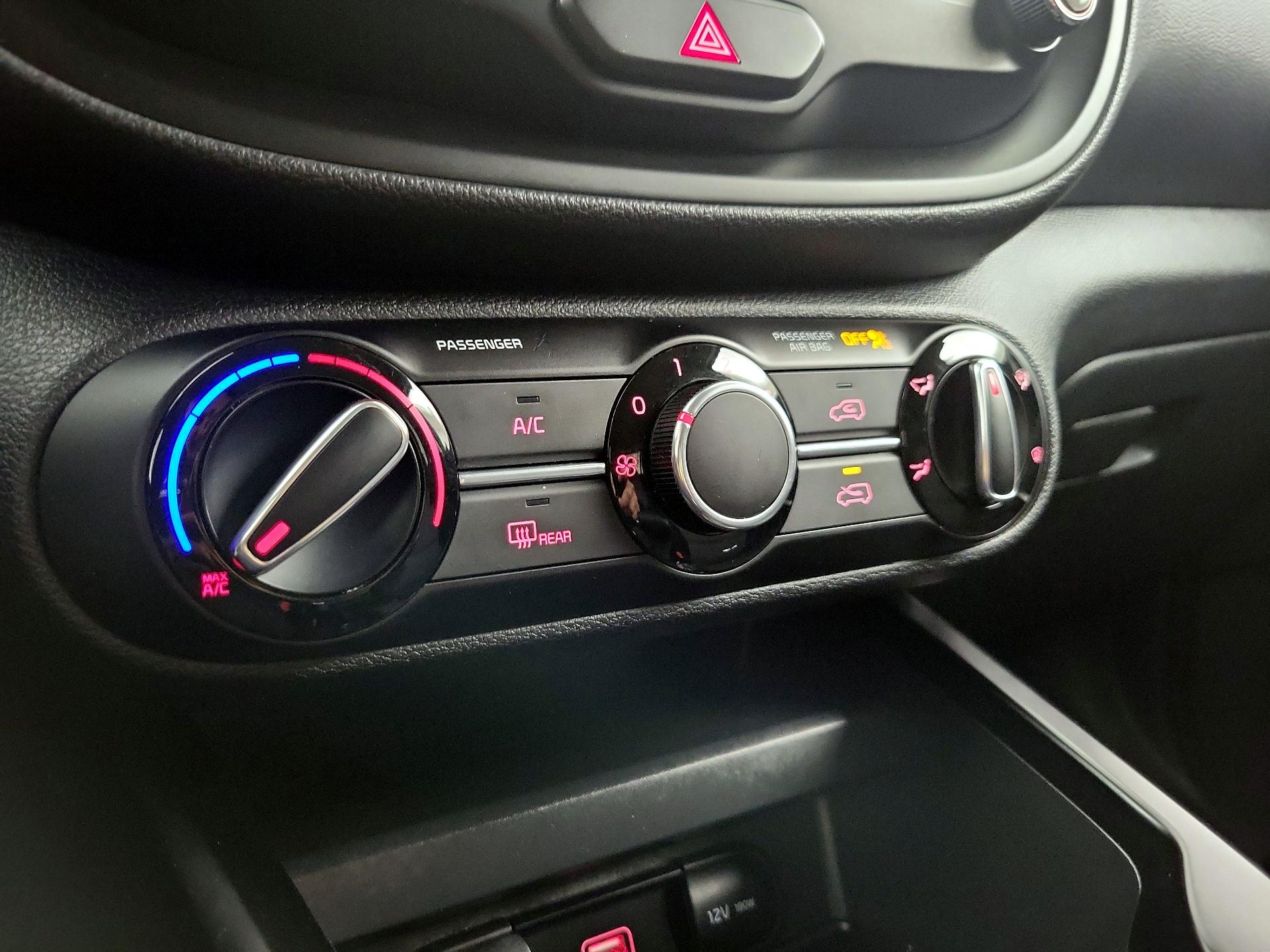 Thumbnail: 2021 Kia Soul - 16