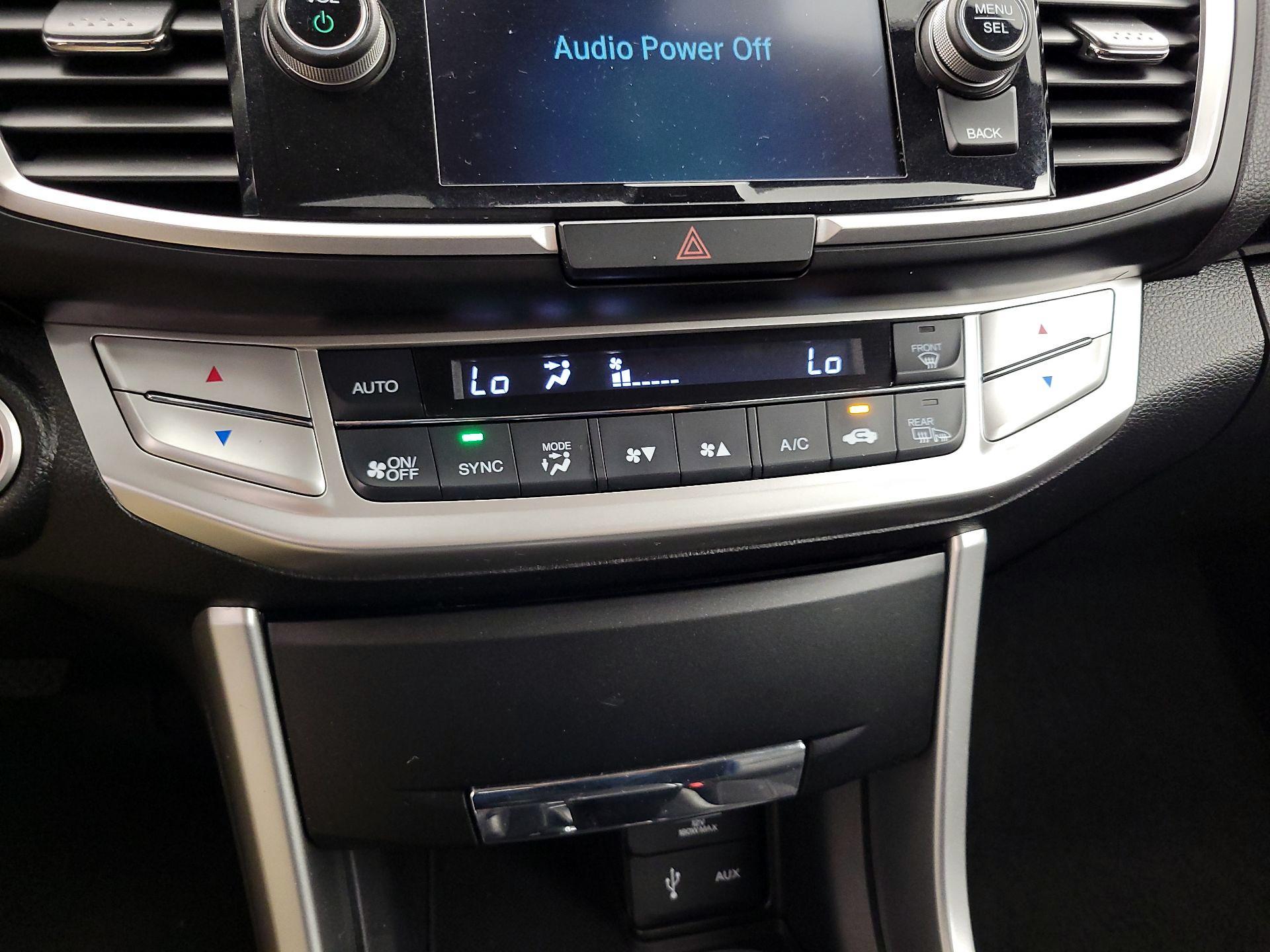 Thumbnail: 2014 Honda Accord - 16