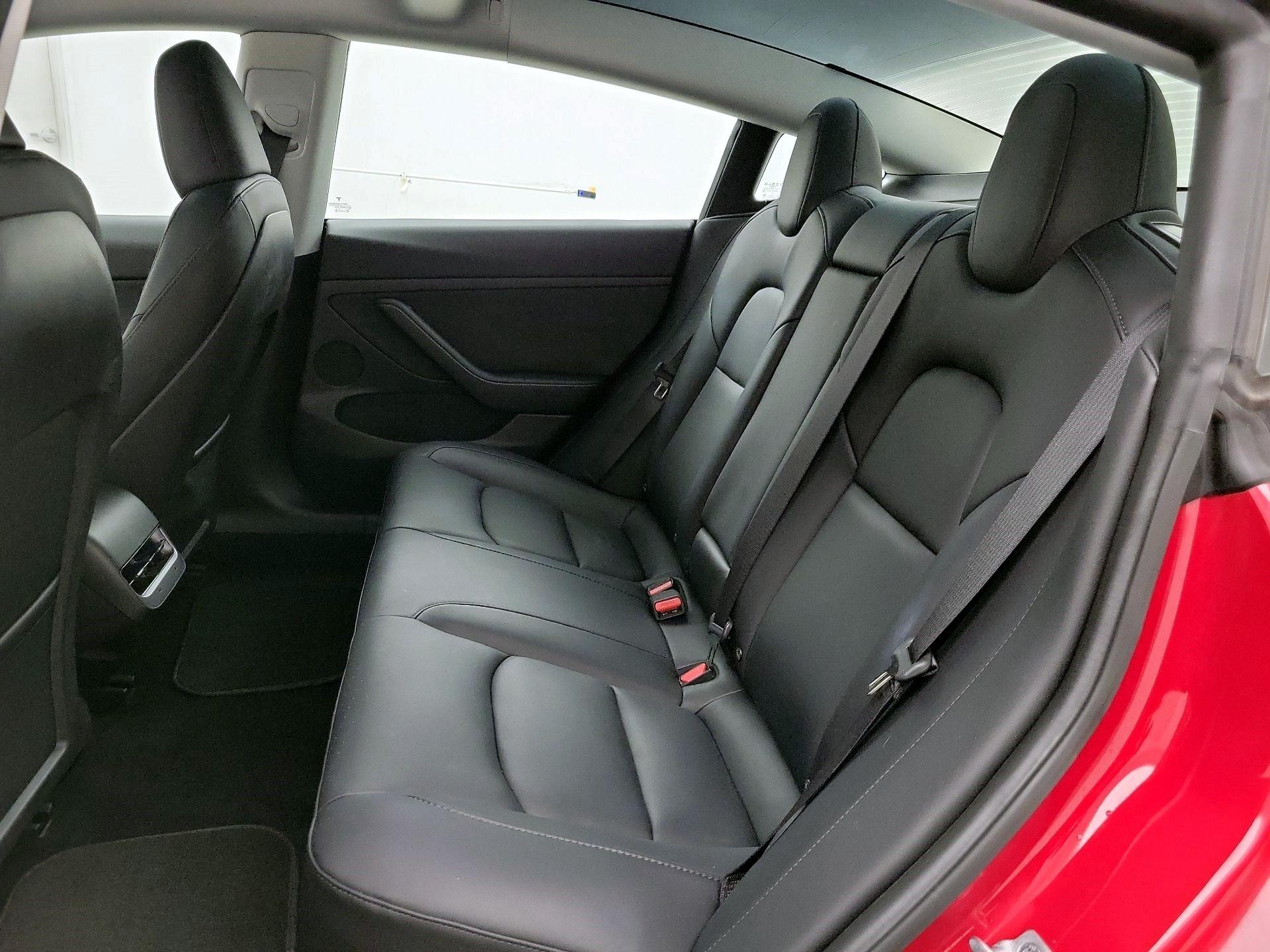 Thumbnail: 2023 Tesla Model 3 - 20