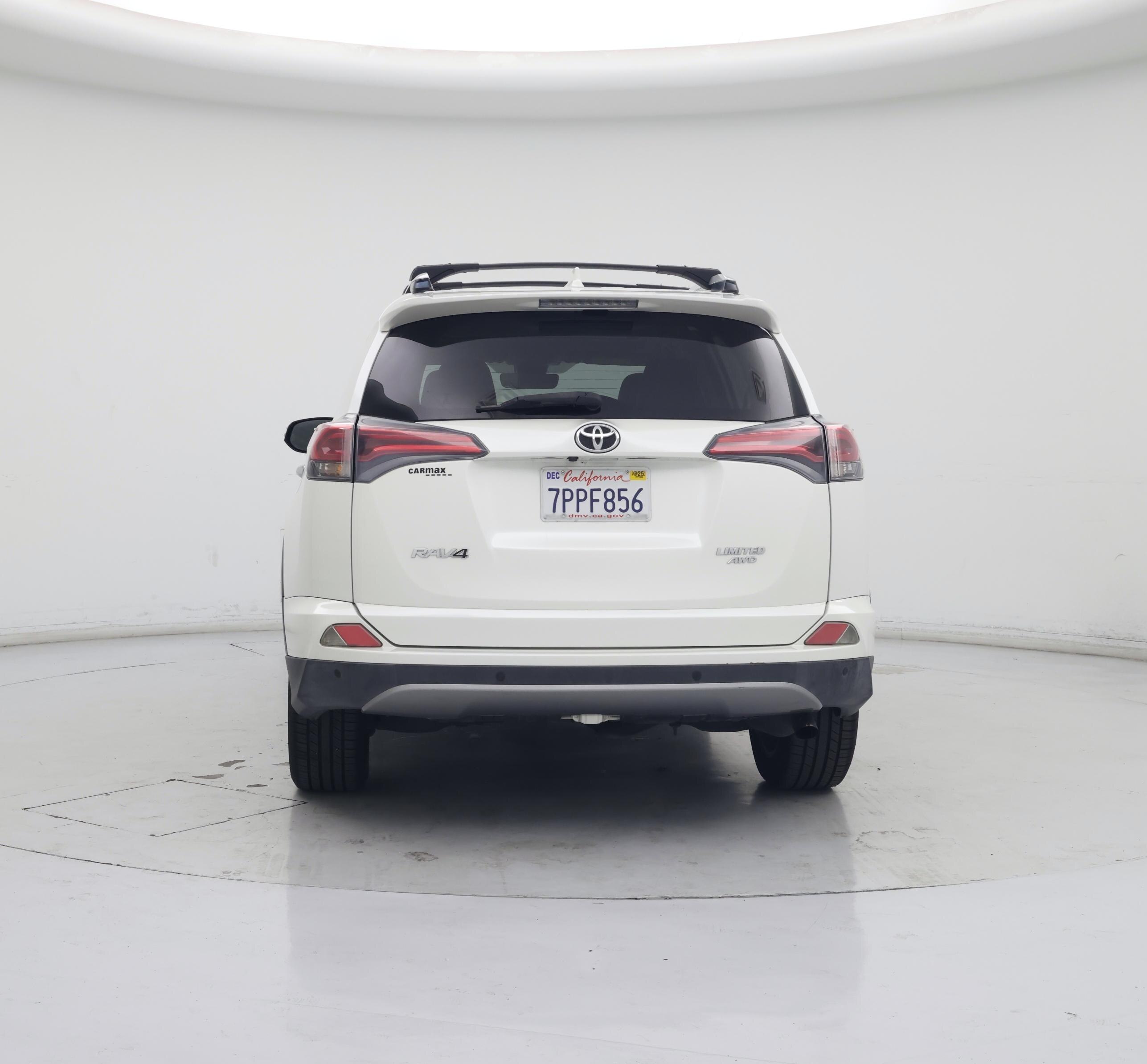 Thumbnail: 2016 Toyota RAV4 - 6