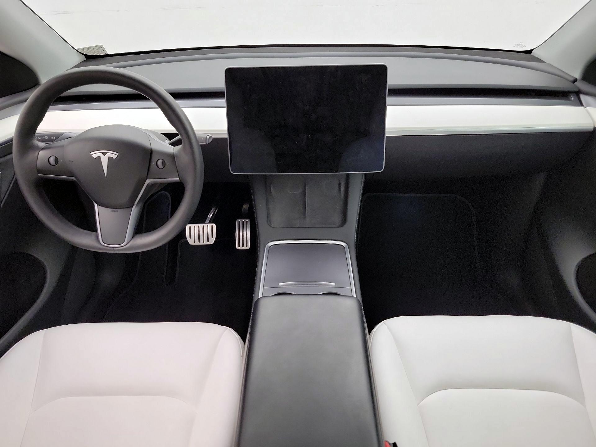 Thumbnail: 2023 Tesla Model Y - 9