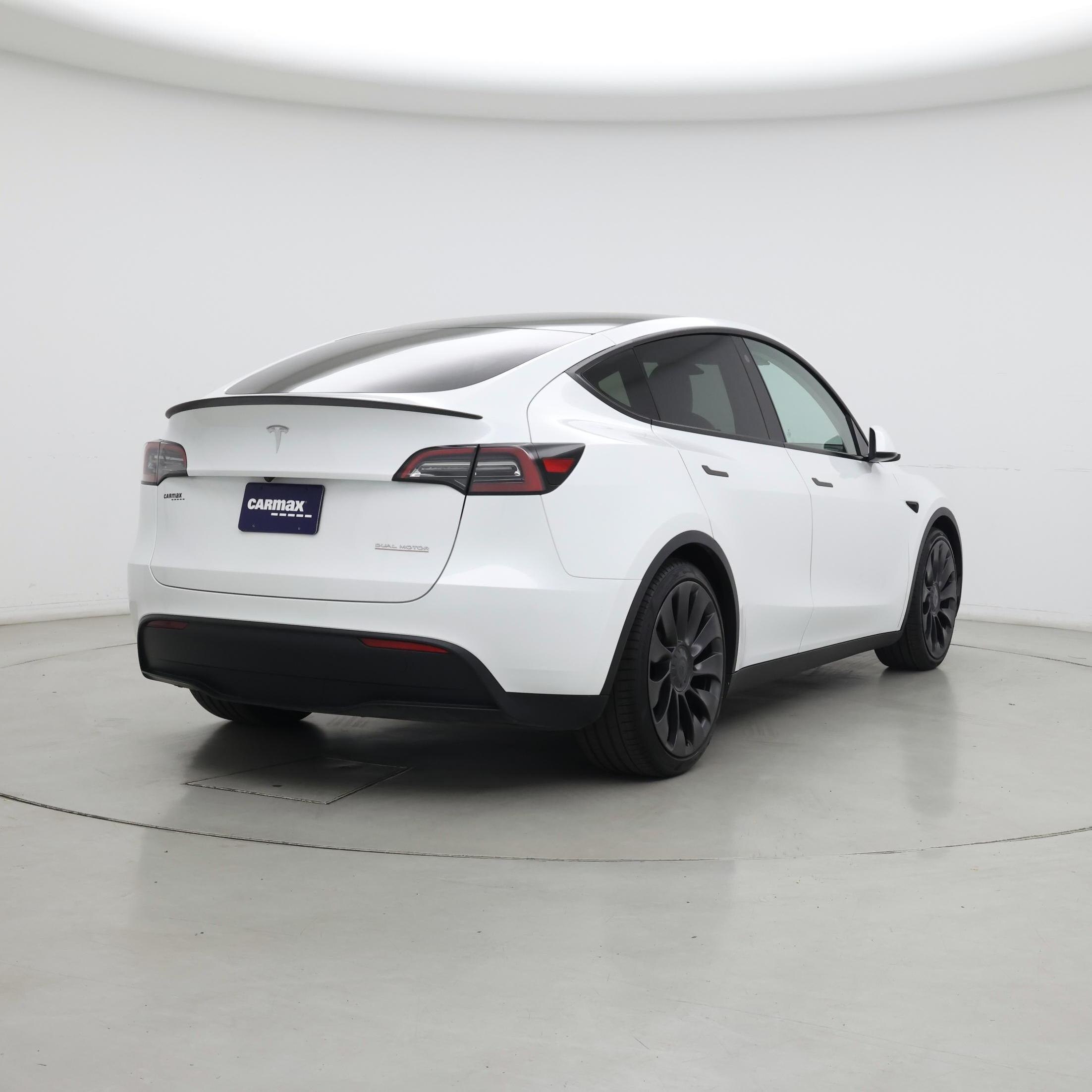 Thumbnail: 2023 Tesla Model Y - 8