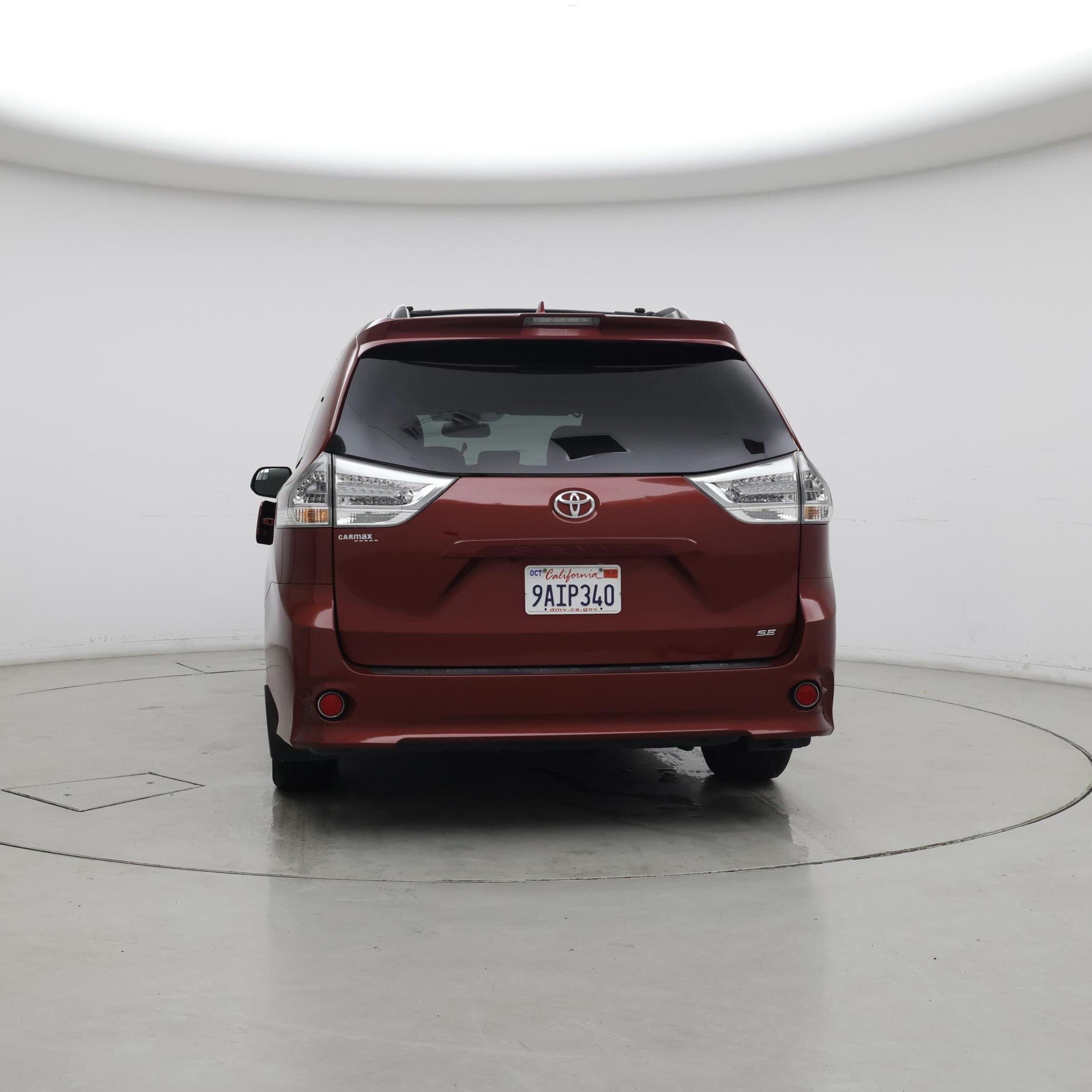 Thumbnail: 2020 Toyota Sienna - 6