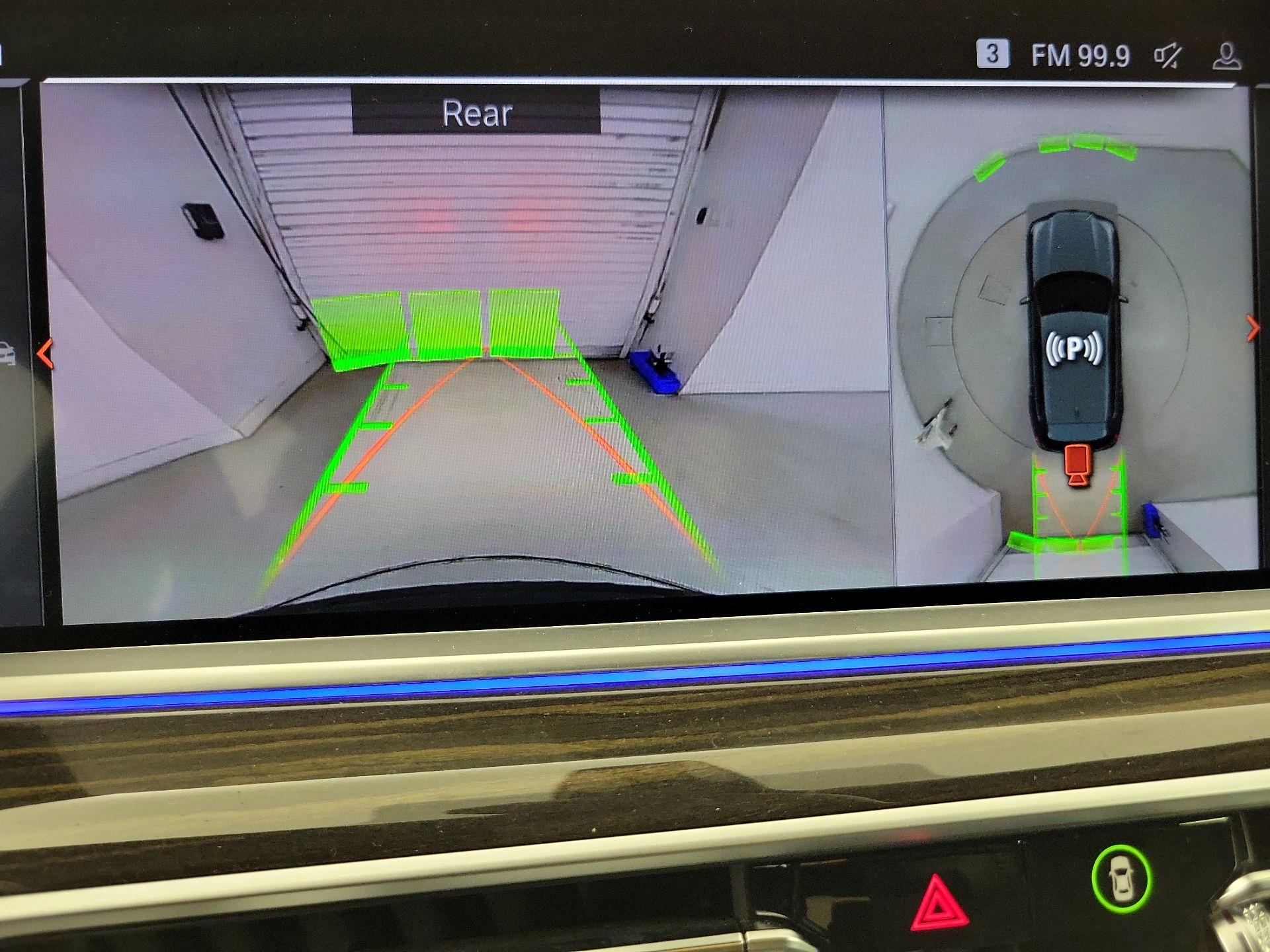 Thumbnail: 2021 BMW X5 - 15