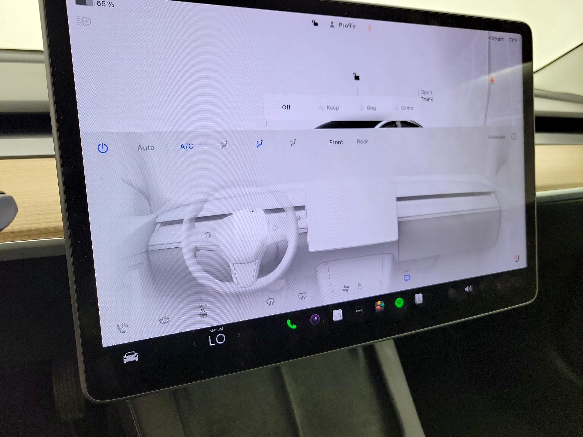 Thumbnail: 2023 Tesla Model 3 - 16