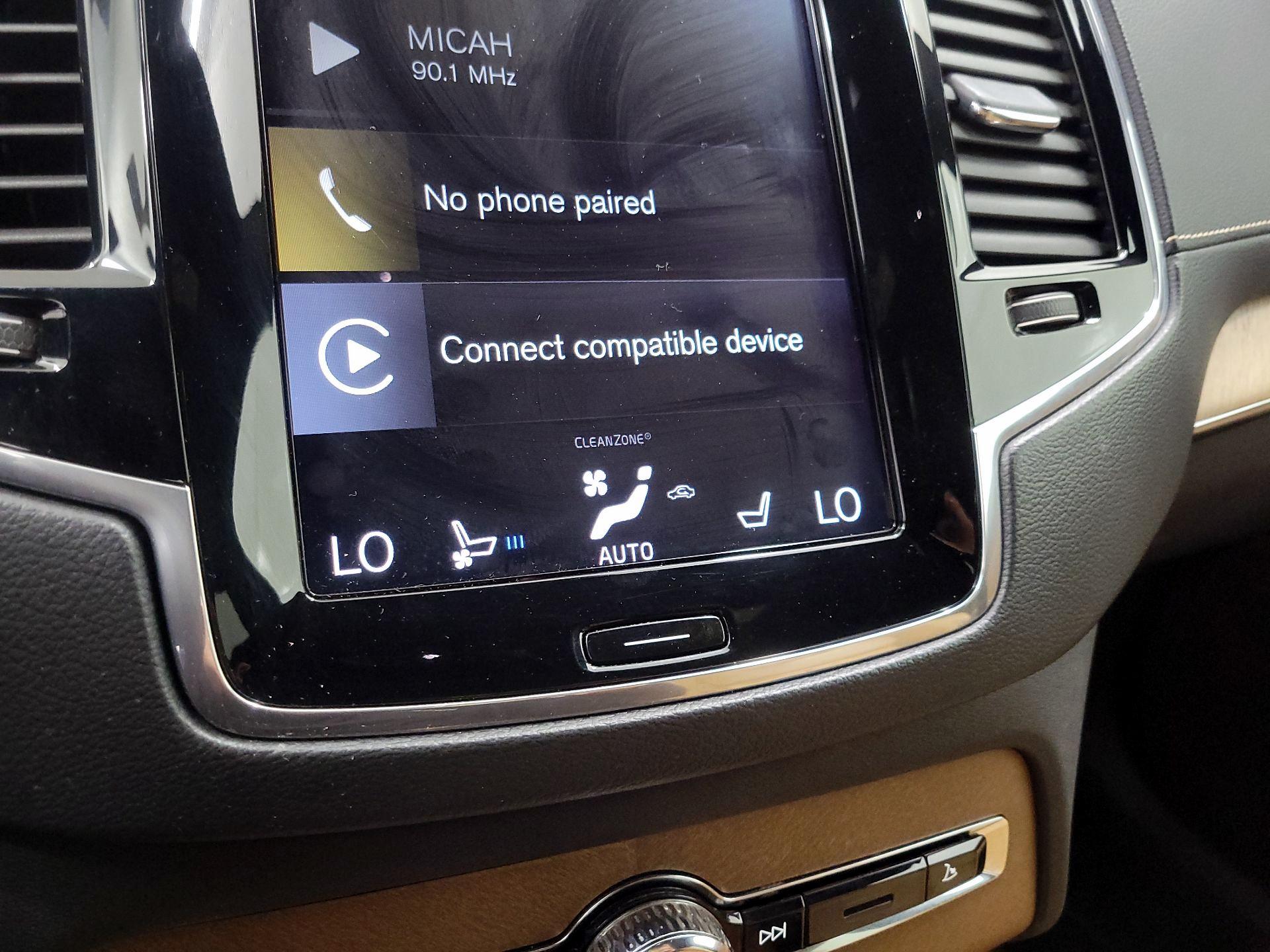 Thumbnail: 2019 Volvo XC90 - 17