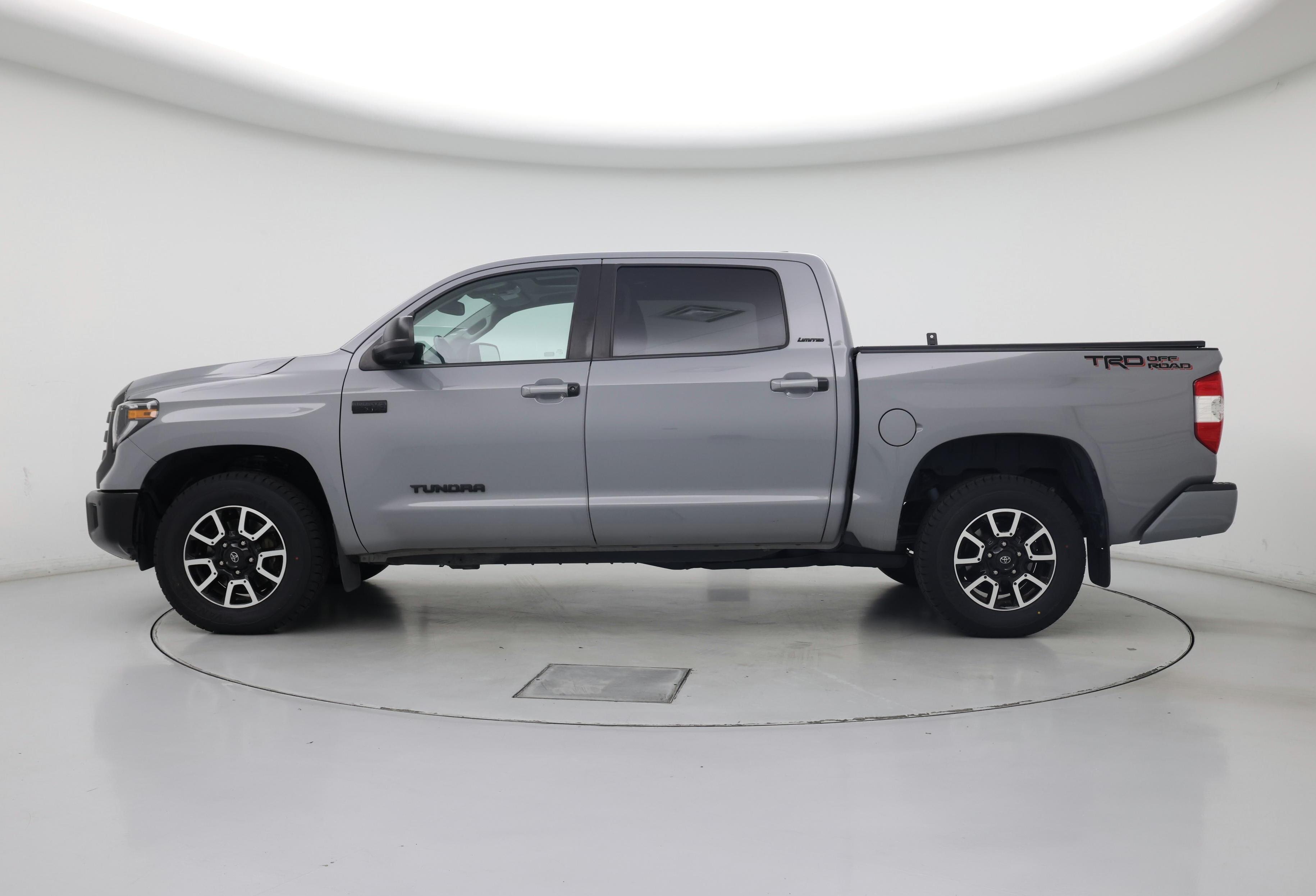 Thumbnail: 2021 Toyota Tundra - 3