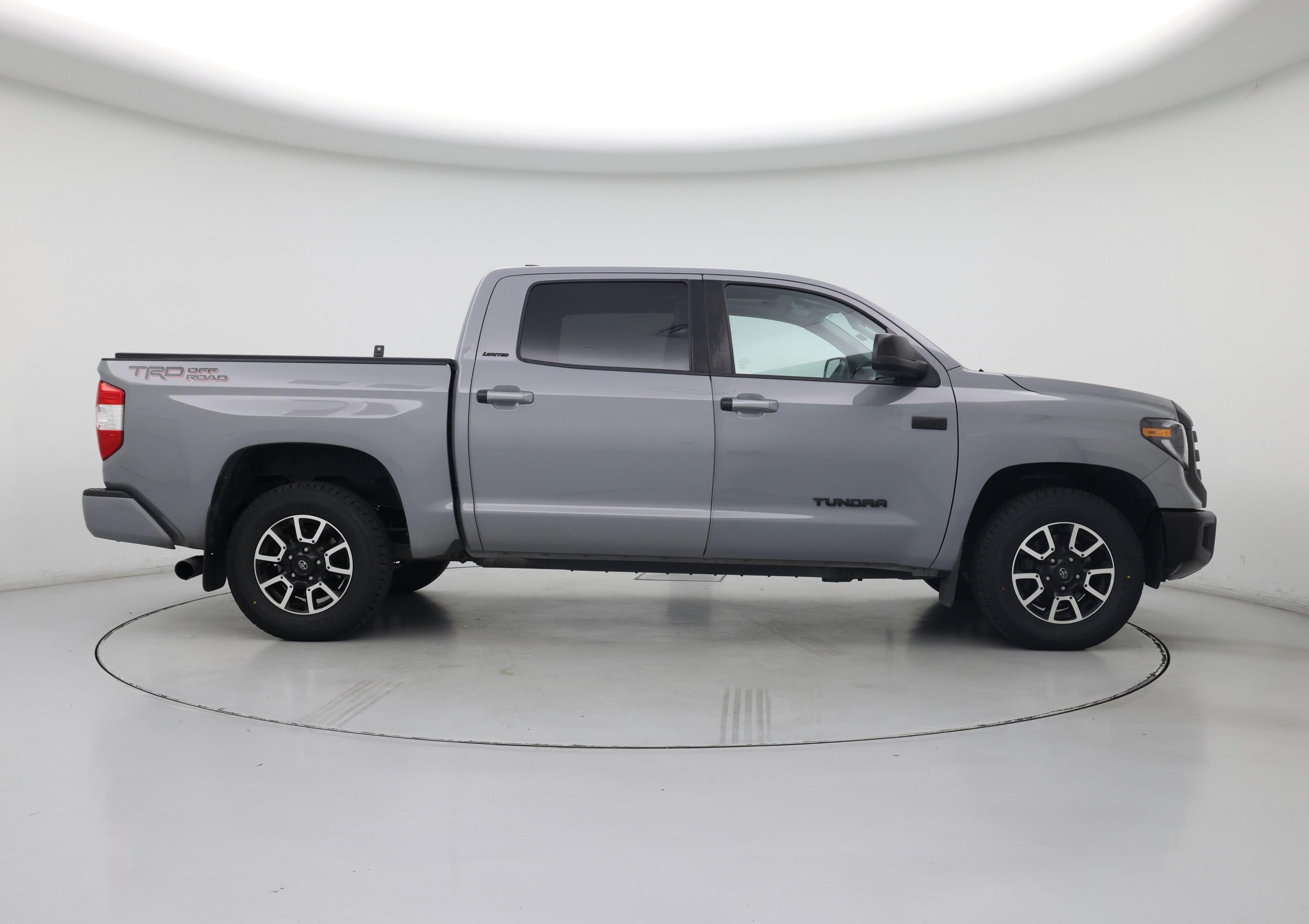 Thumbnail: 2021 Toyota Tundra - 7