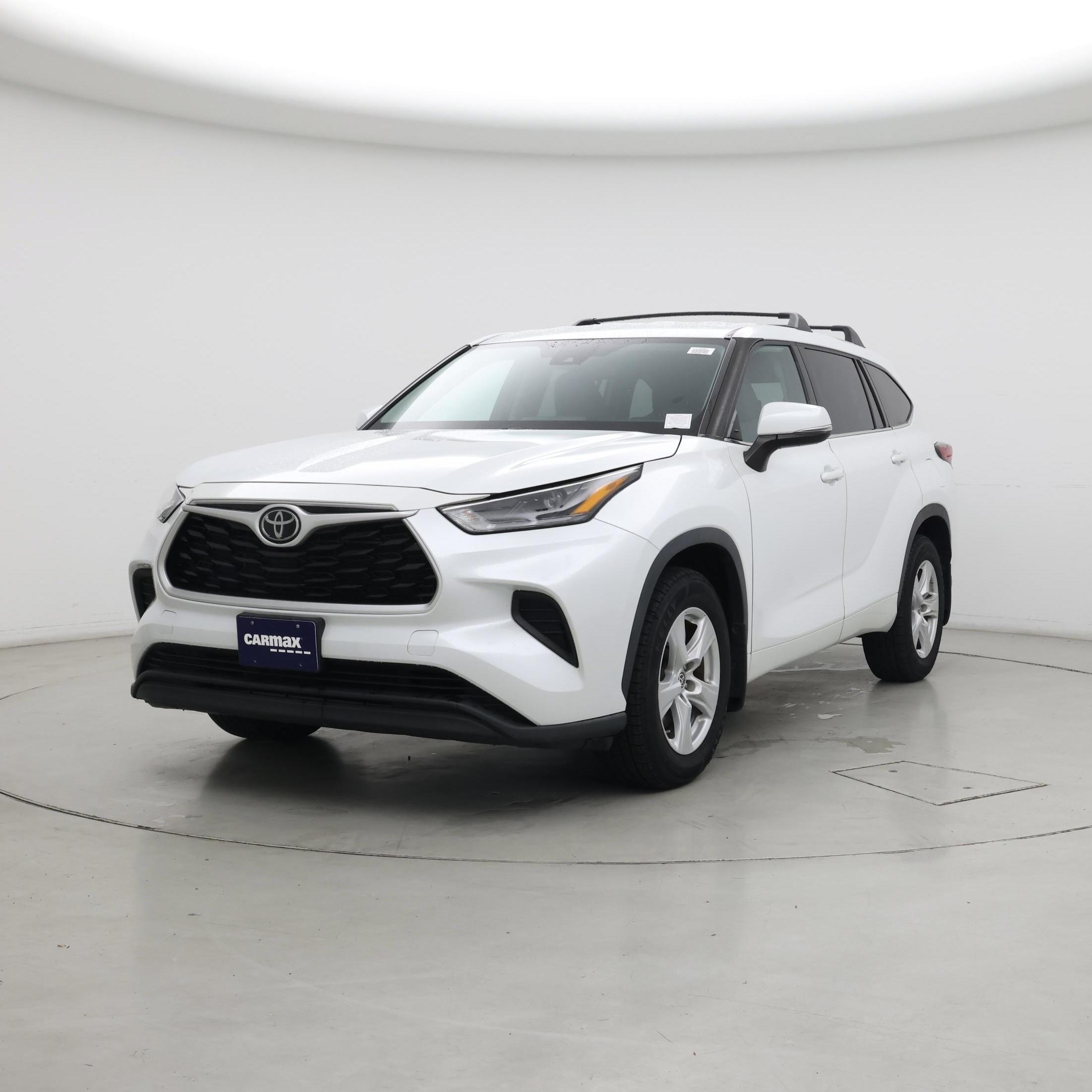 Thumbnail: 2022 Toyota Highlander - 4