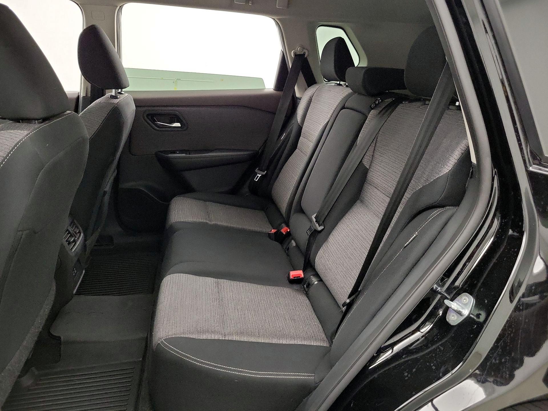 Thumbnail: 2023 Nissan Rogue - 19