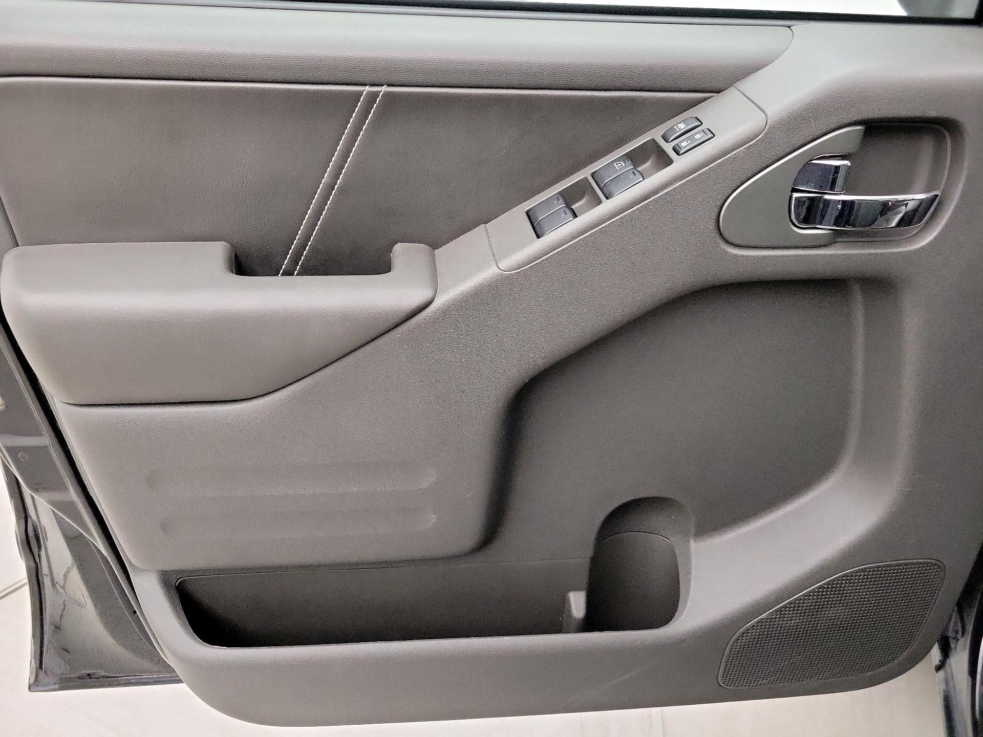 Thumbnail: 2020 Nissan Frontier - 12