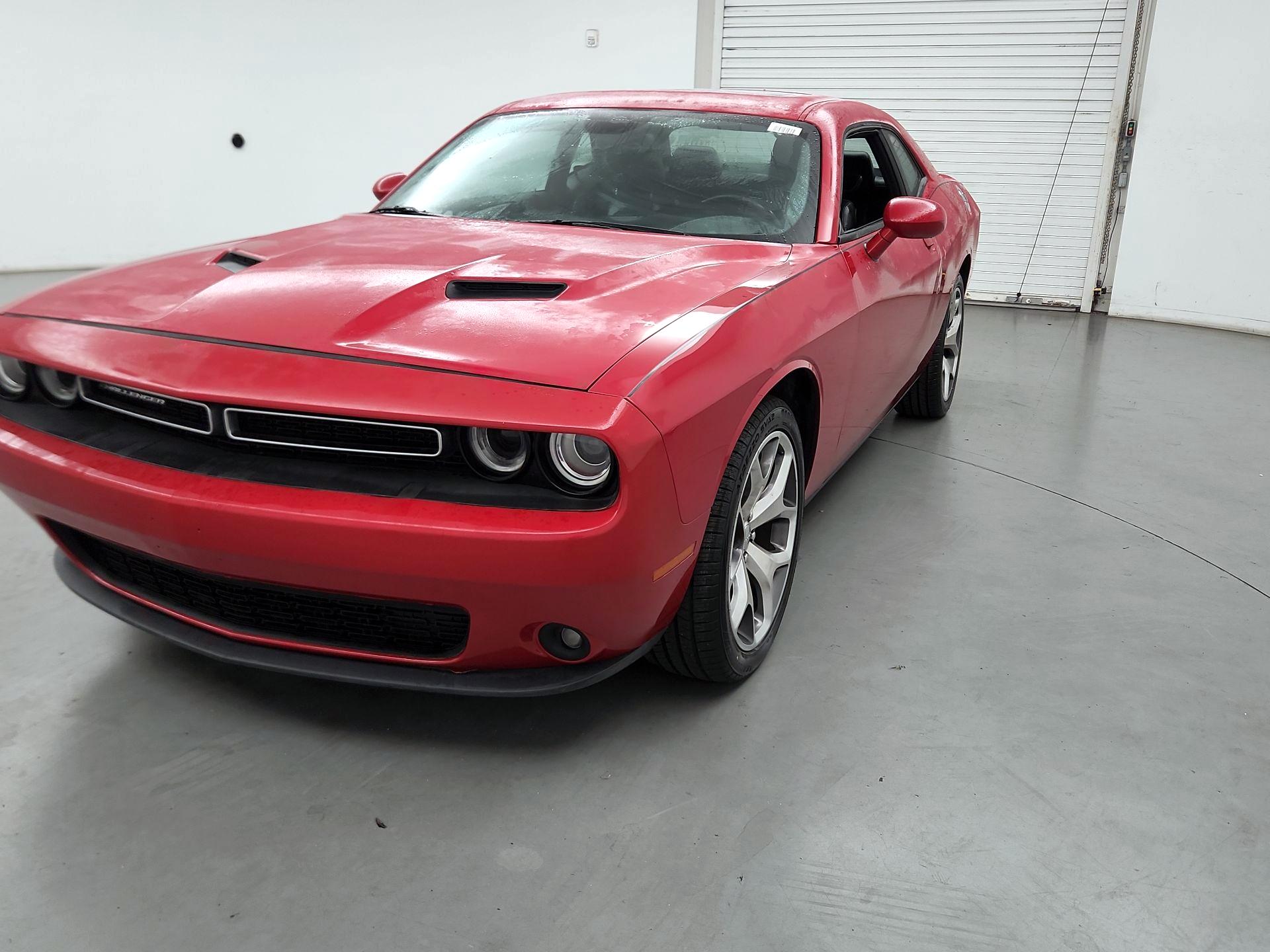 Thumbnail: 2016 Dodge Challenger - 3