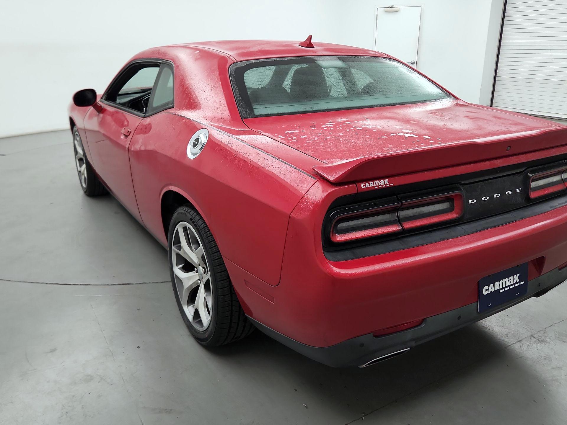 Thumbnail: 2016 Dodge Challenger - 7