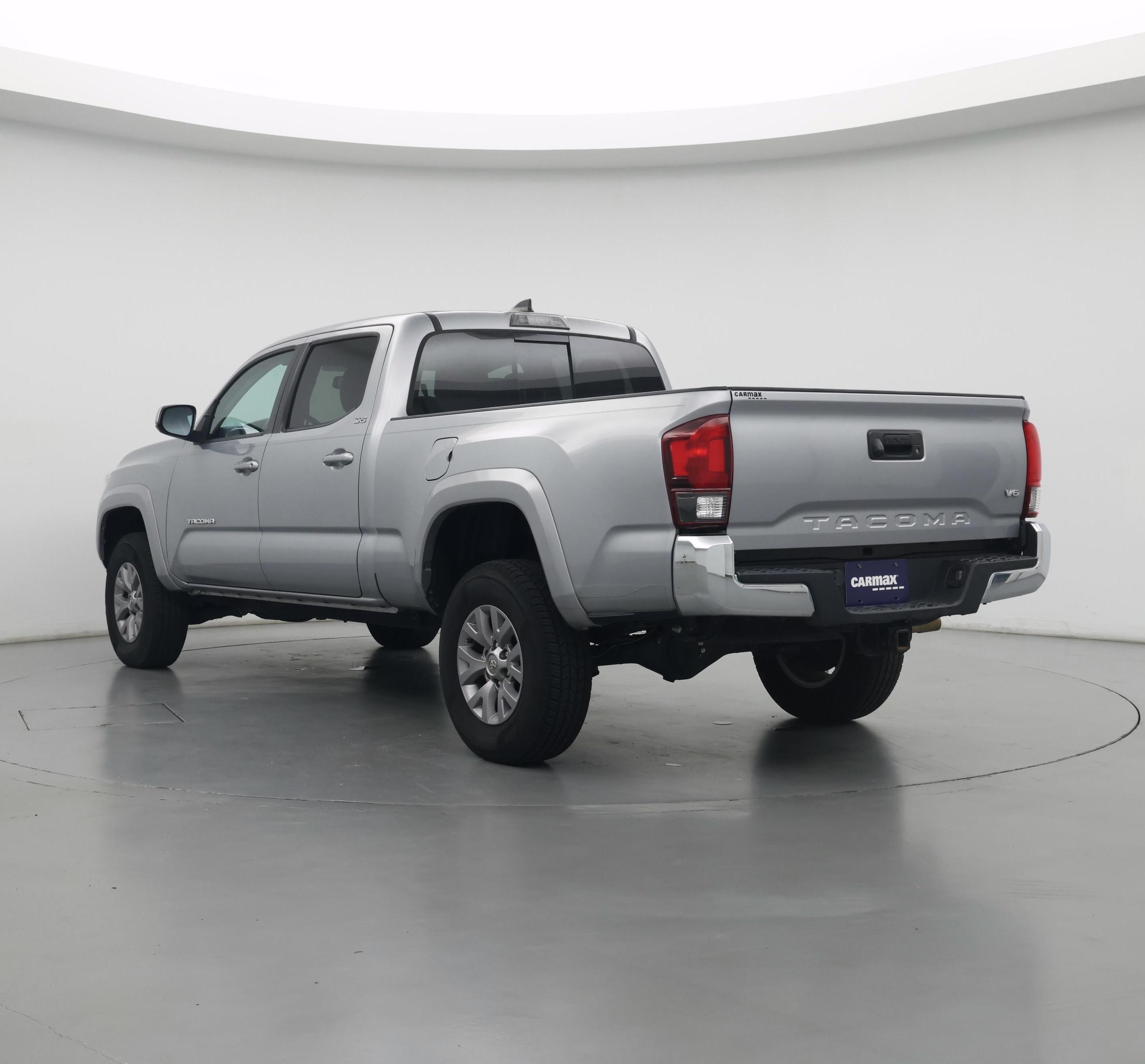 Thumbnail: 2019 Toyota Tacoma - 2