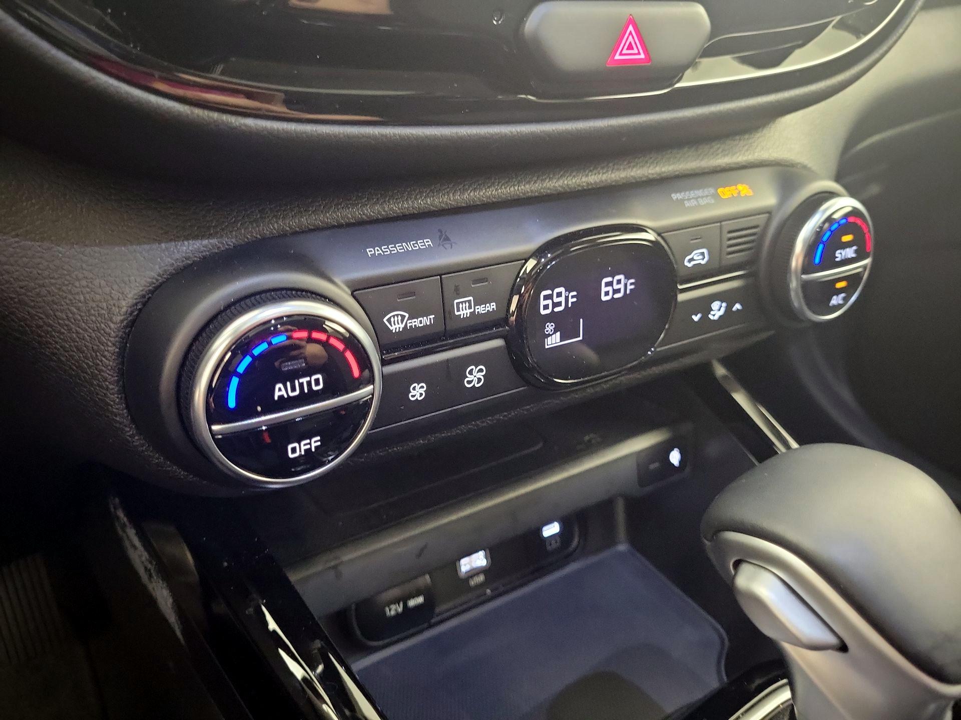 Thumbnail: 2024 Kia Soul - 17
