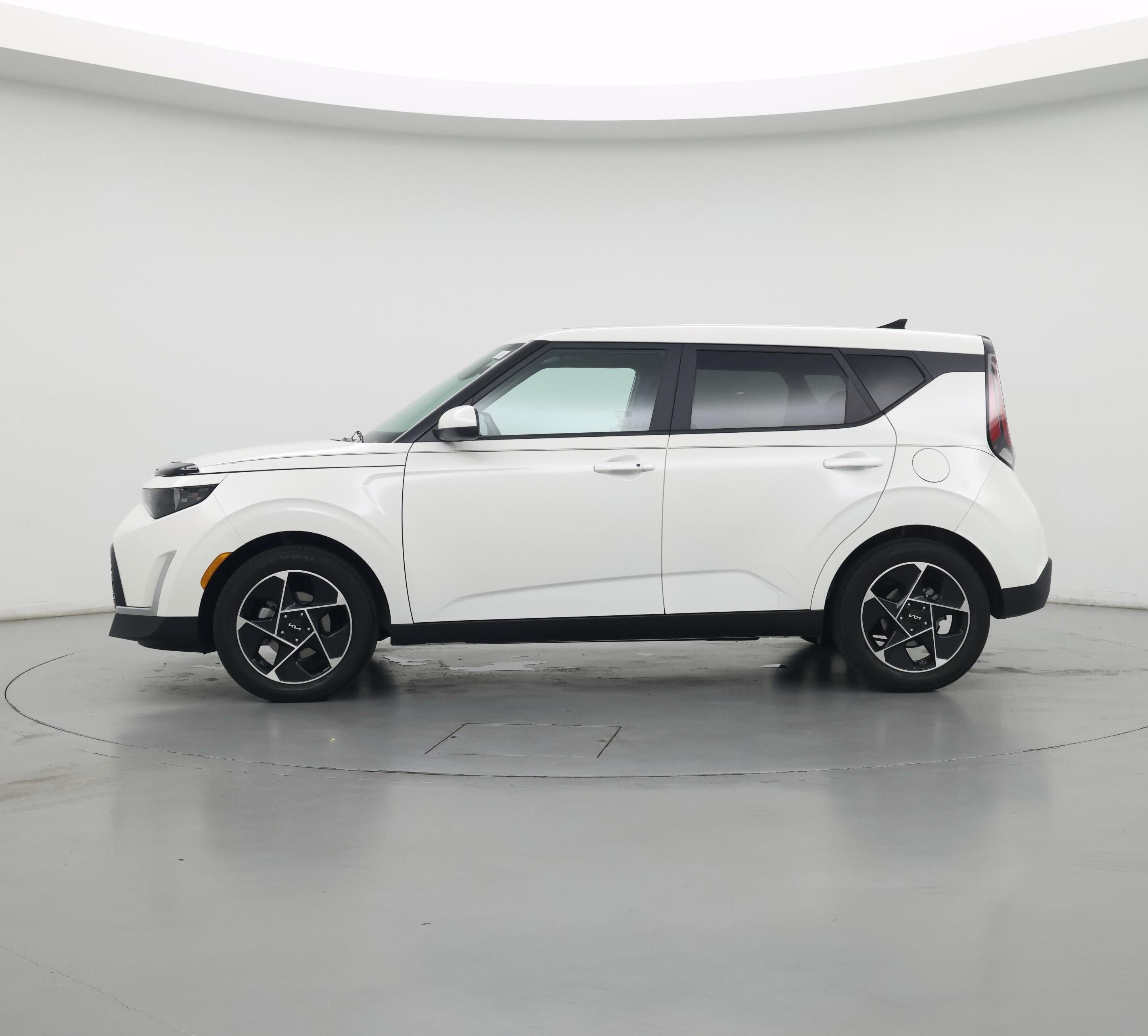 Thumbnail: 2024 Kia Soul - 3