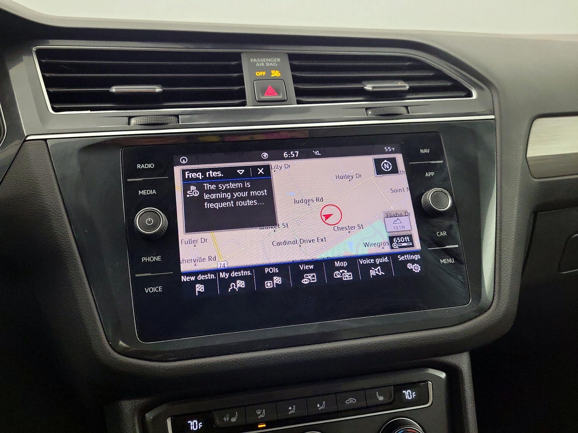 Thumbnail: 2020 Volkswagen Tiguan - 13