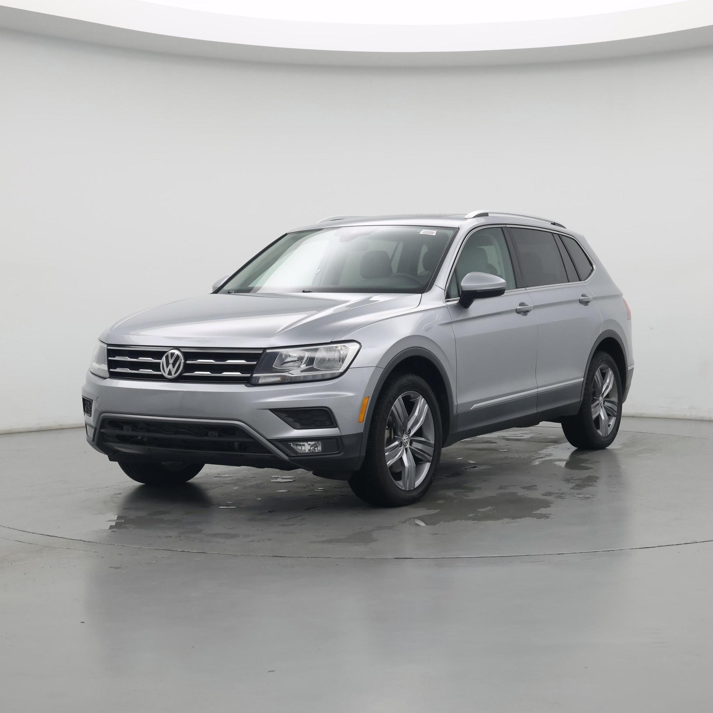 Thumbnail: 2020 Volkswagen Tiguan - 4