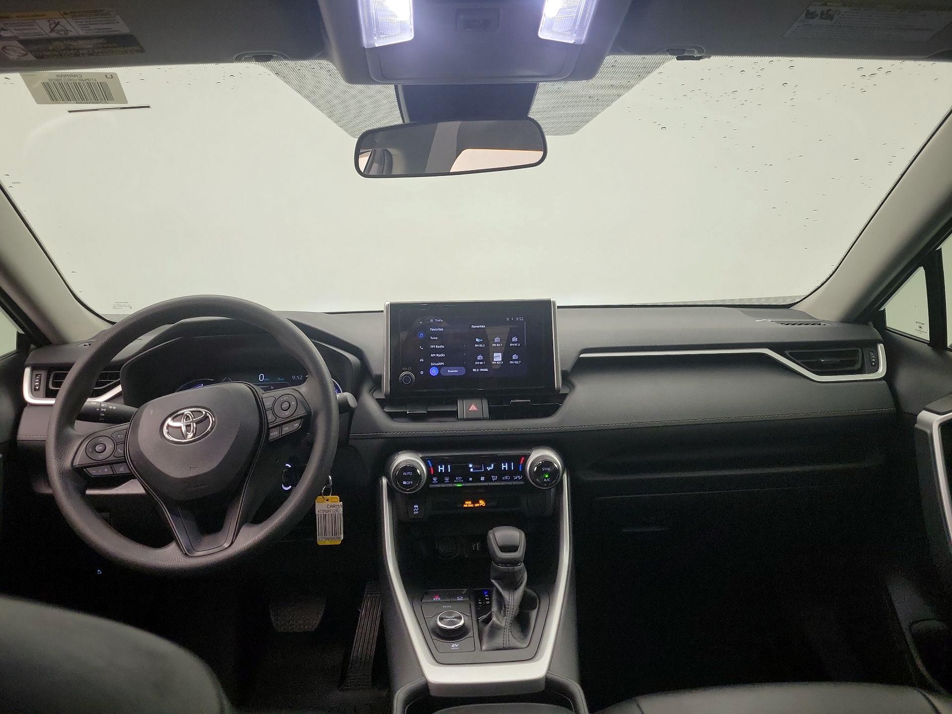 Thumbnail: 2024 Toyota RAV4 - 9