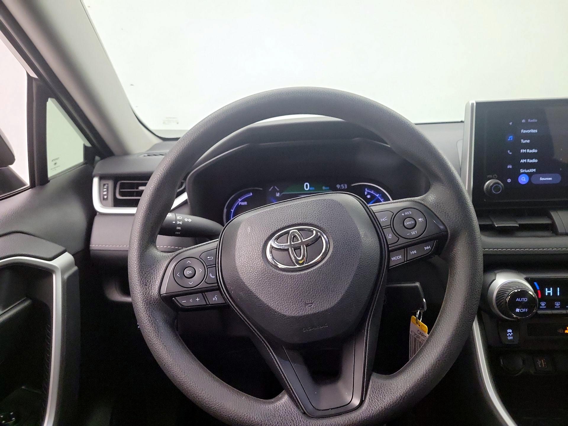 Thumbnail: 2024 Toyota RAV4 - 10