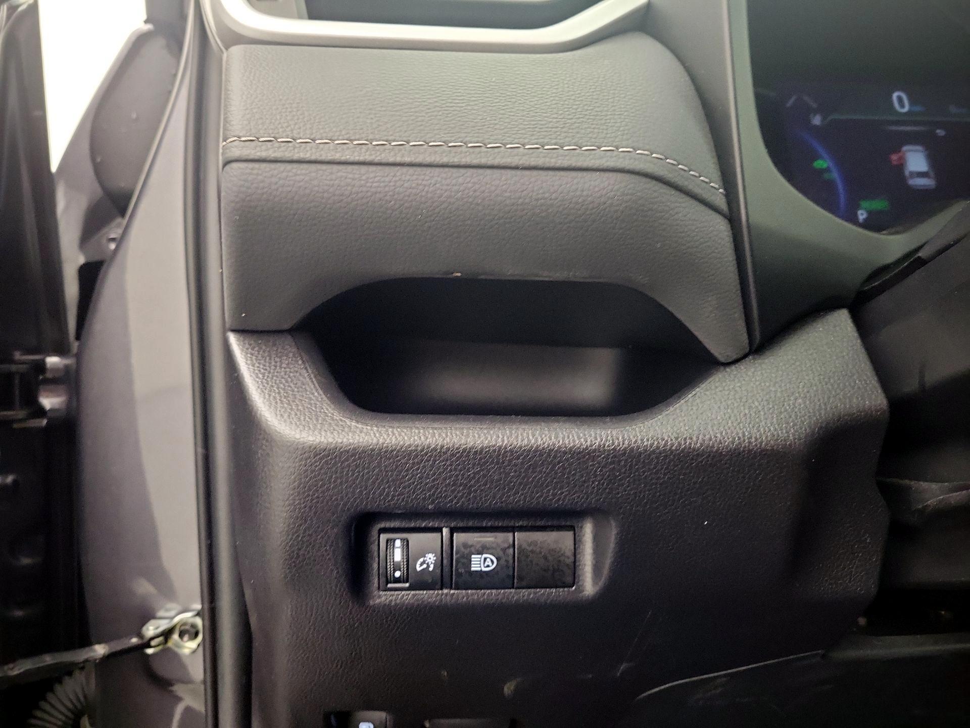 Thumbnail: 2024 Toyota RAV4 - 13