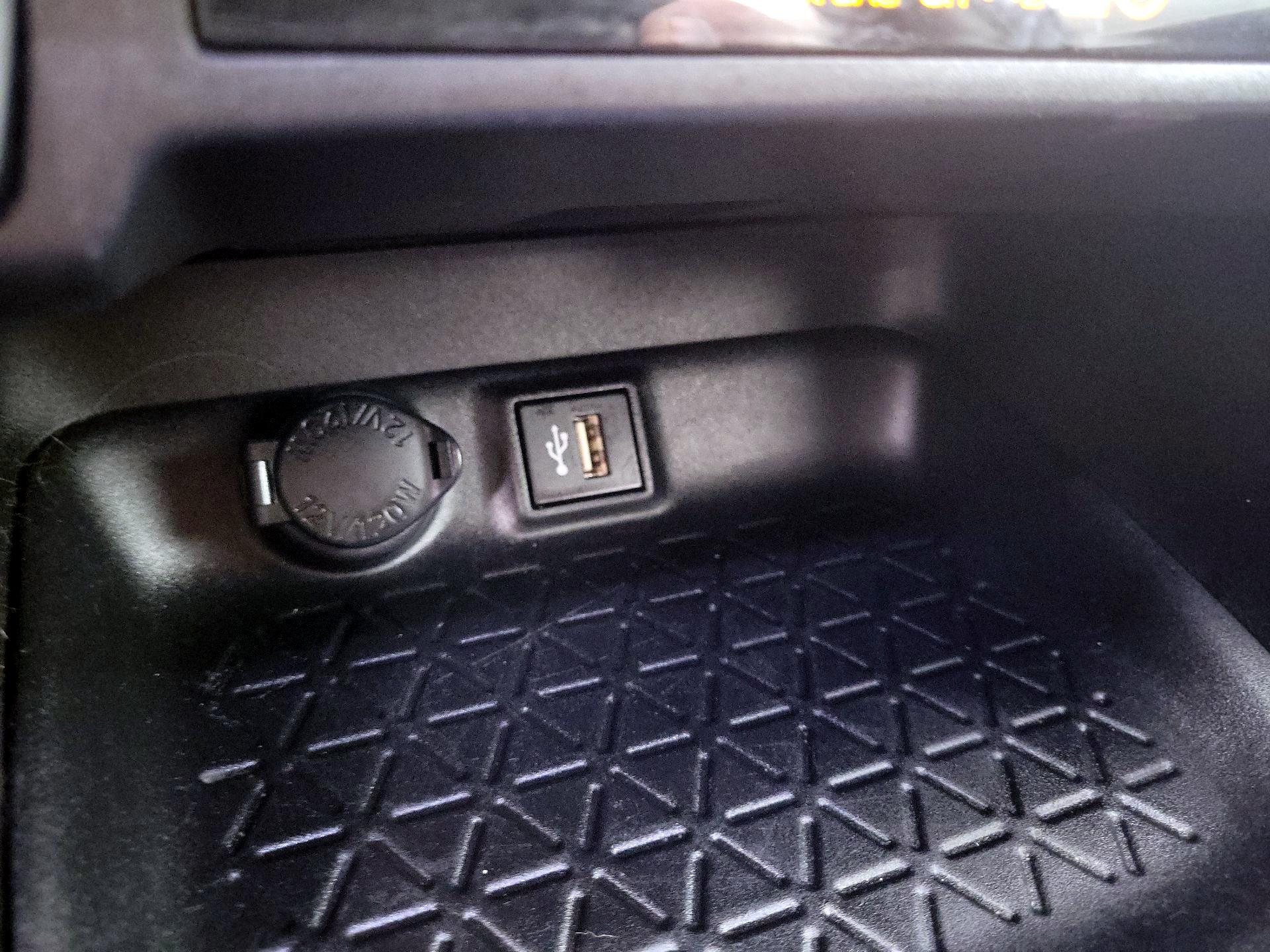 Thumbnail: 2024 Toyota RAV4 - 18