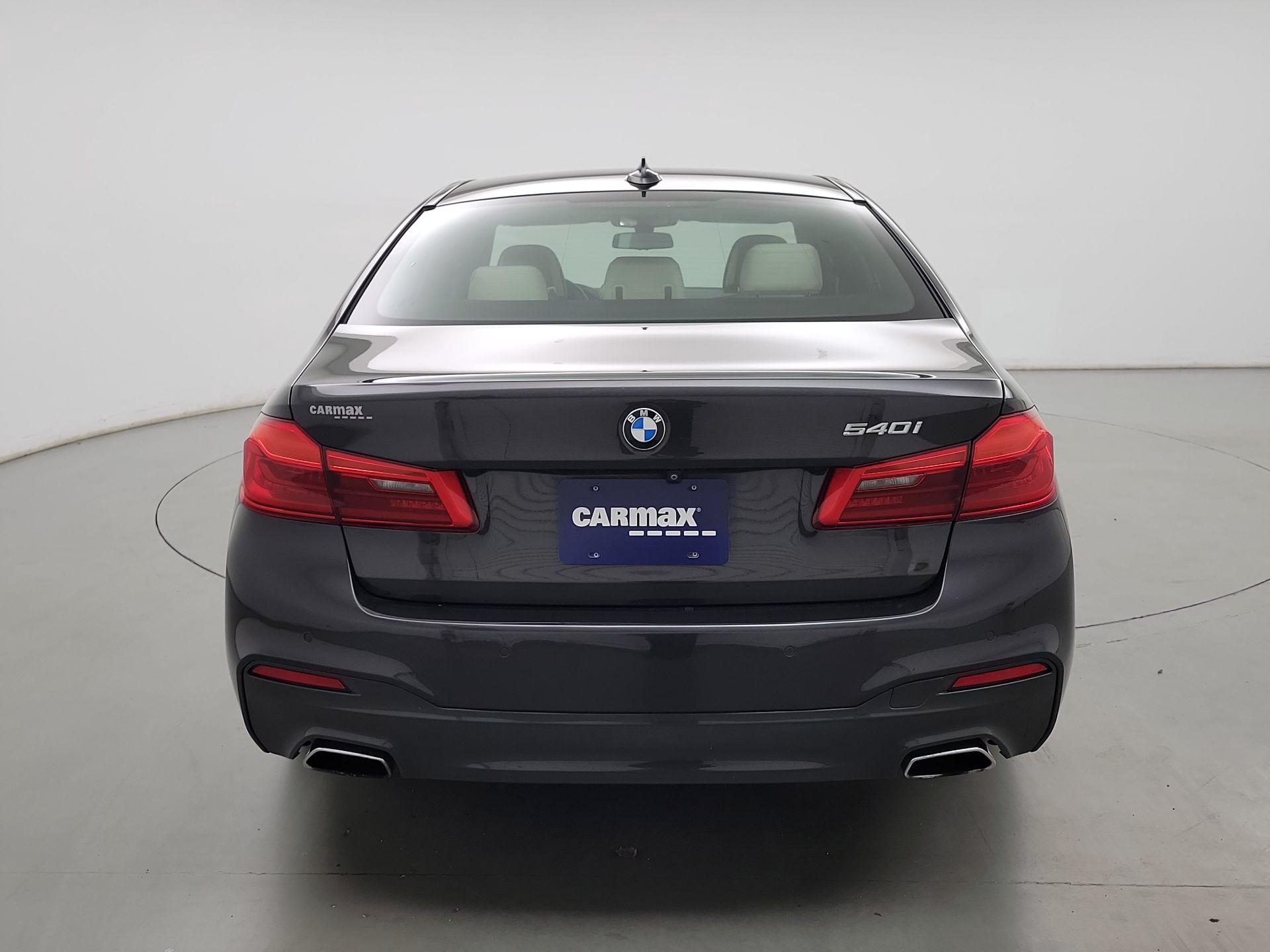 Thumbnail: 2017 BMW 5 Series - 6