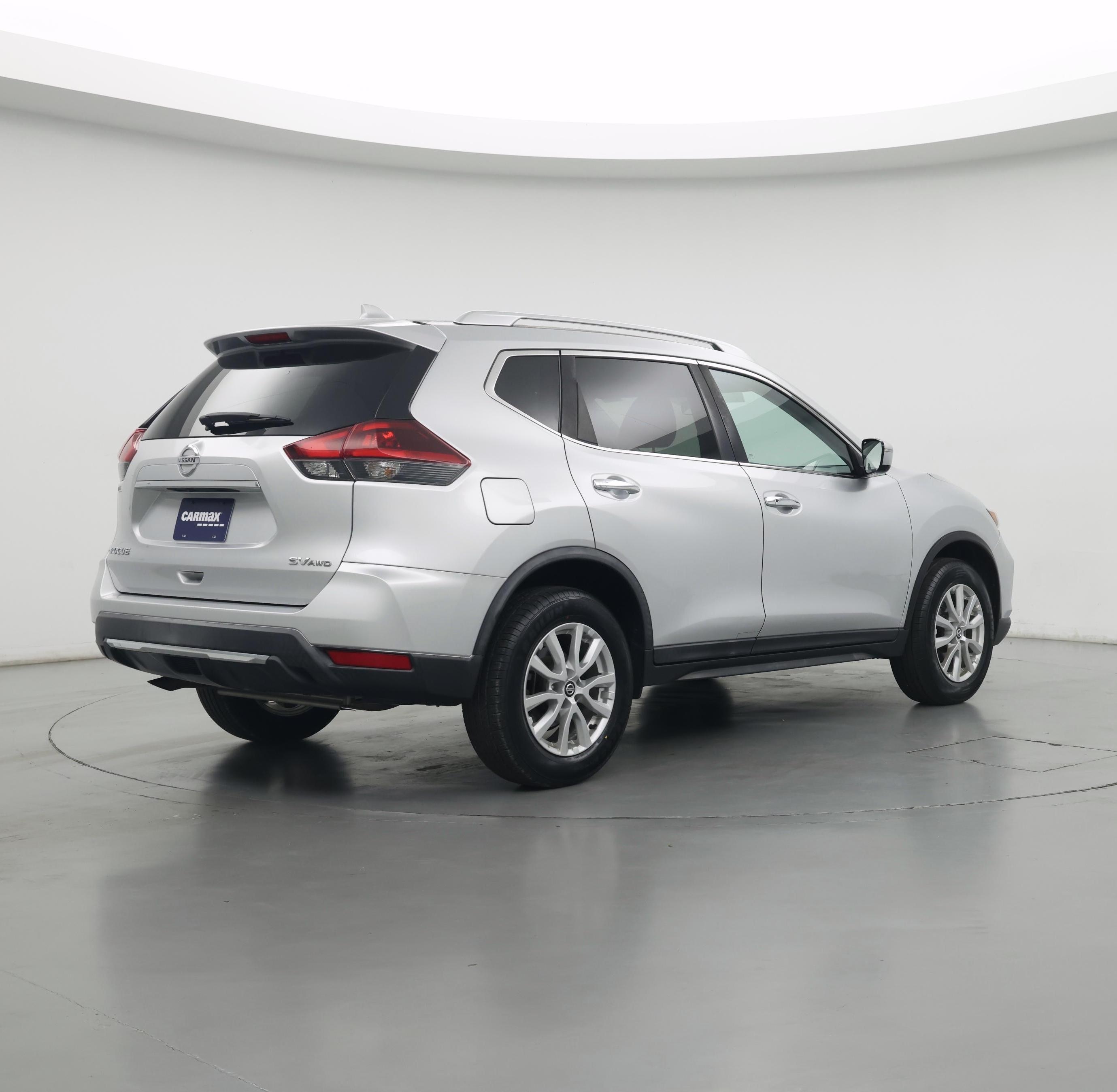 Thumbnail: 2018 Nissan Rogue - 4