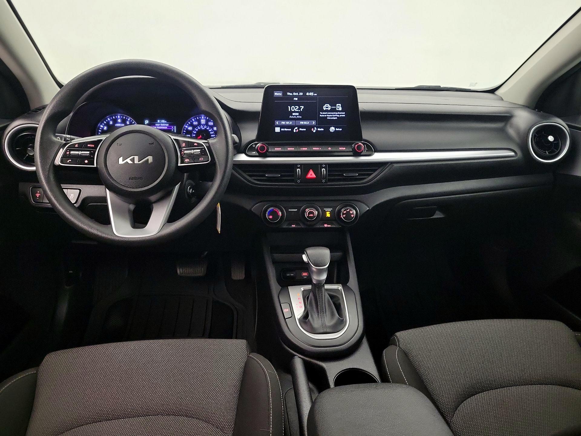 Thumbnail: 2023 Kia Forte - 9