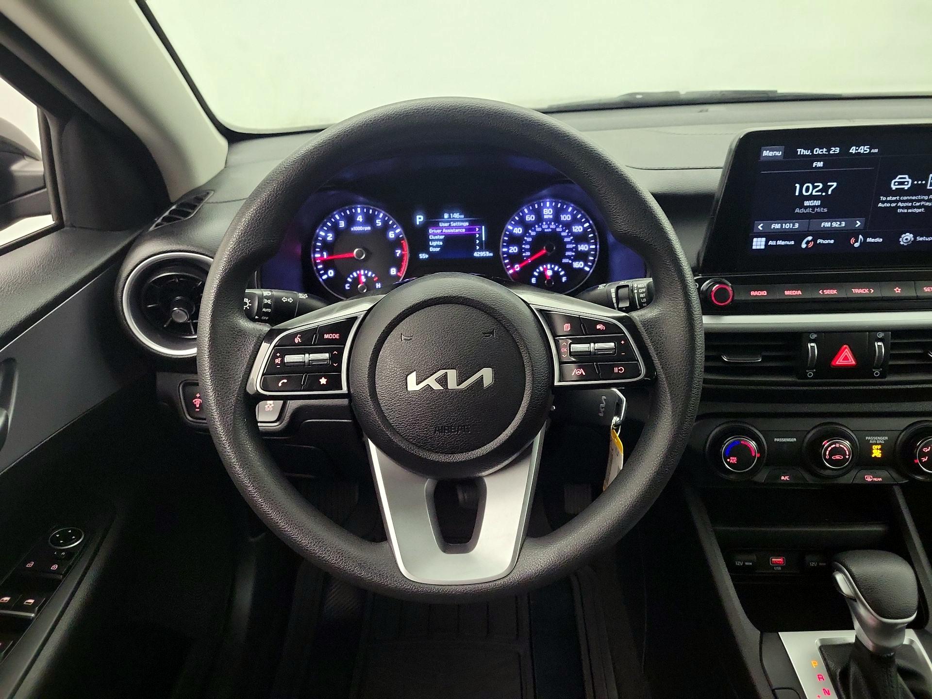 Thumbnail: 2023 Kia Forte - 10