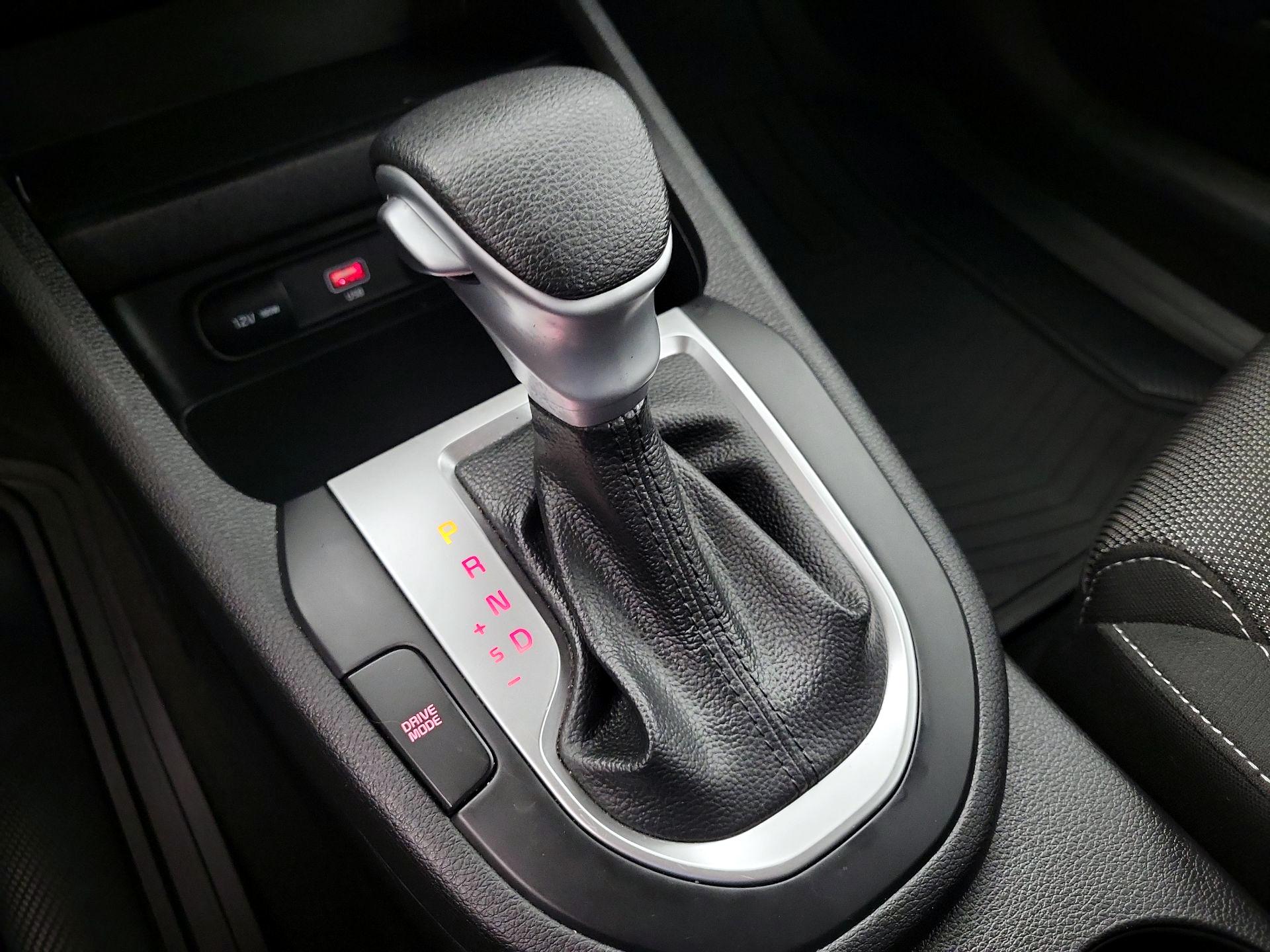 Thumbnail: 2023 Kia Forte - 17