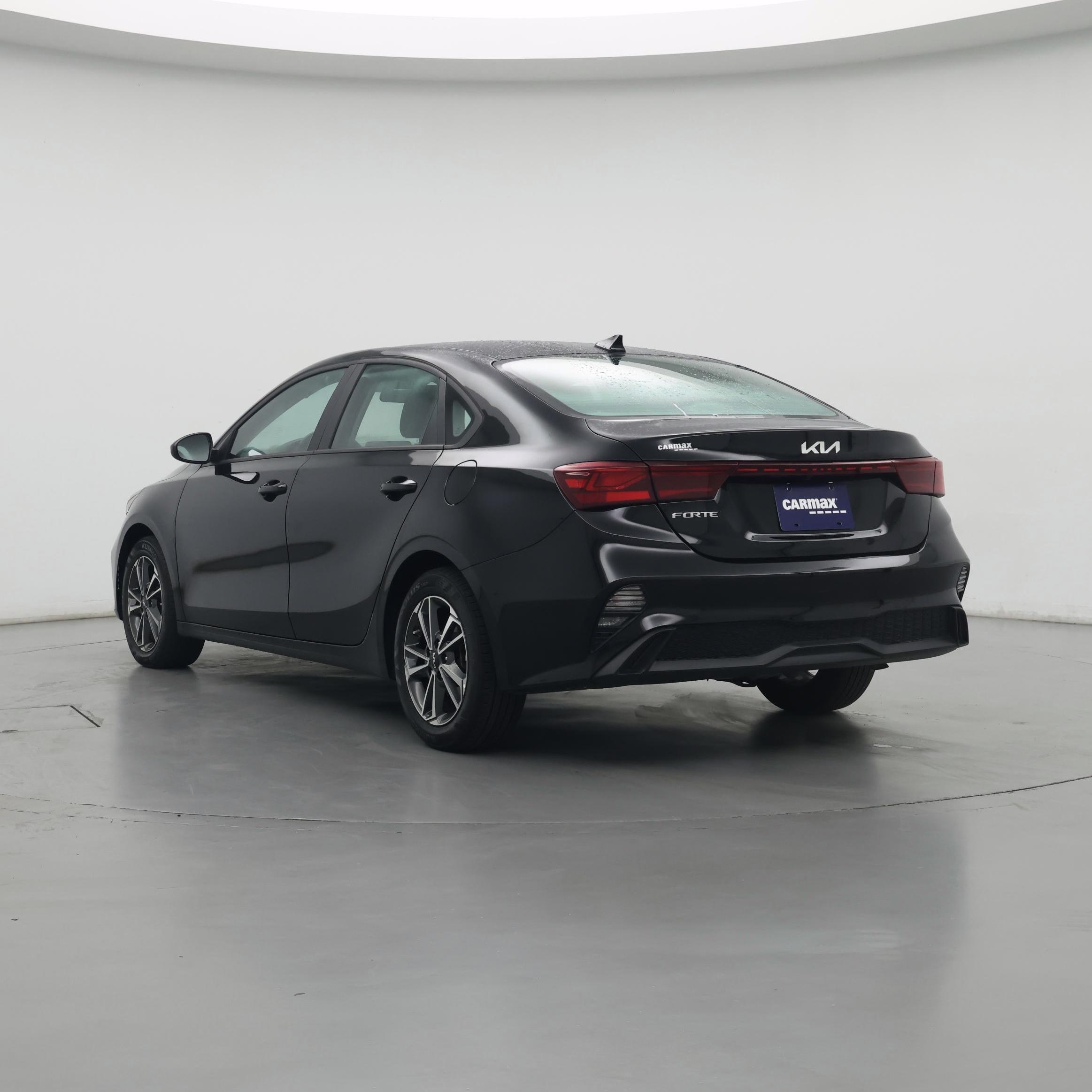 Thumbnail: 2023 Kia Forte - 2