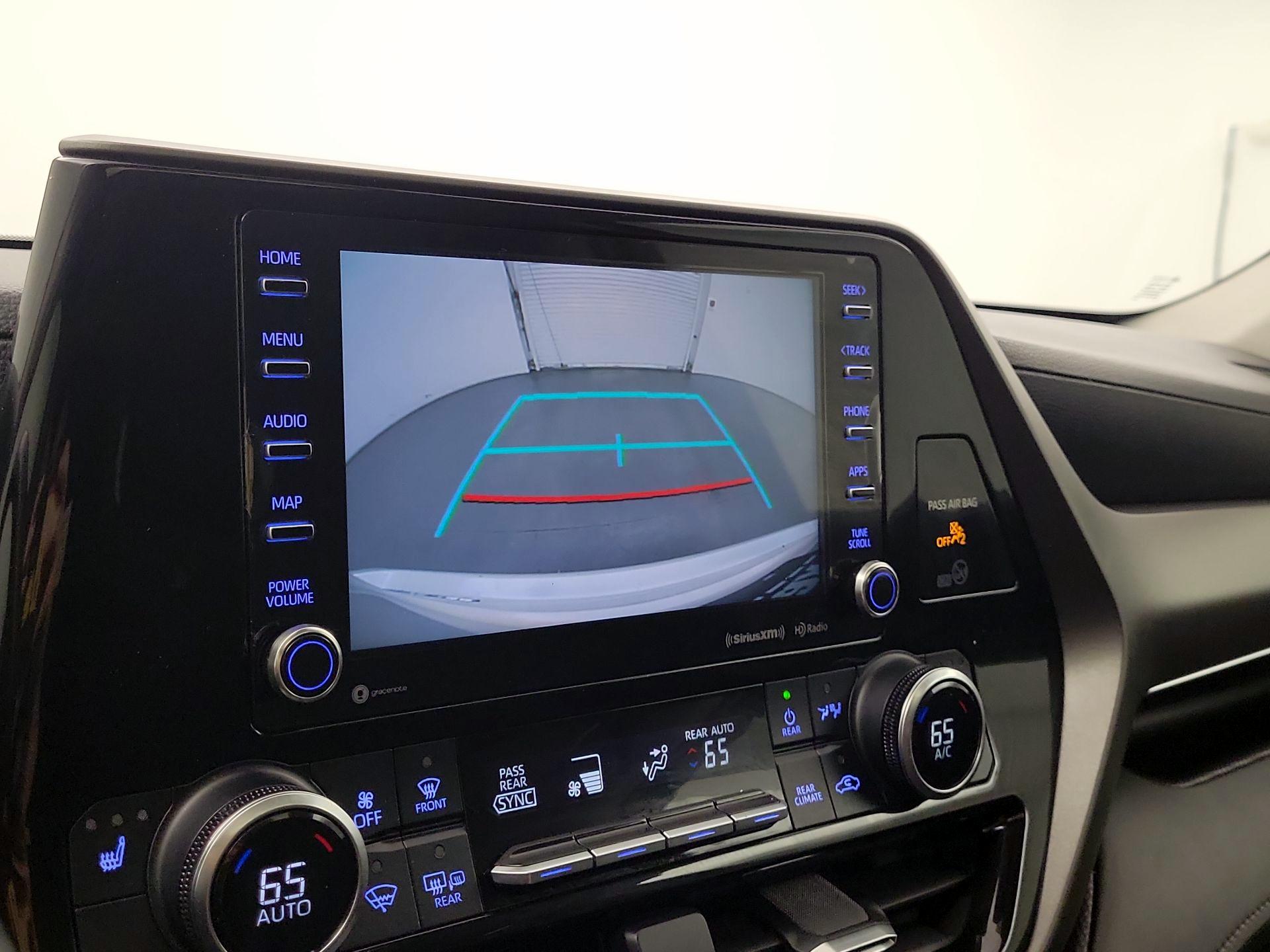 Thumbnail: 2020 Toyota Highlander - 13