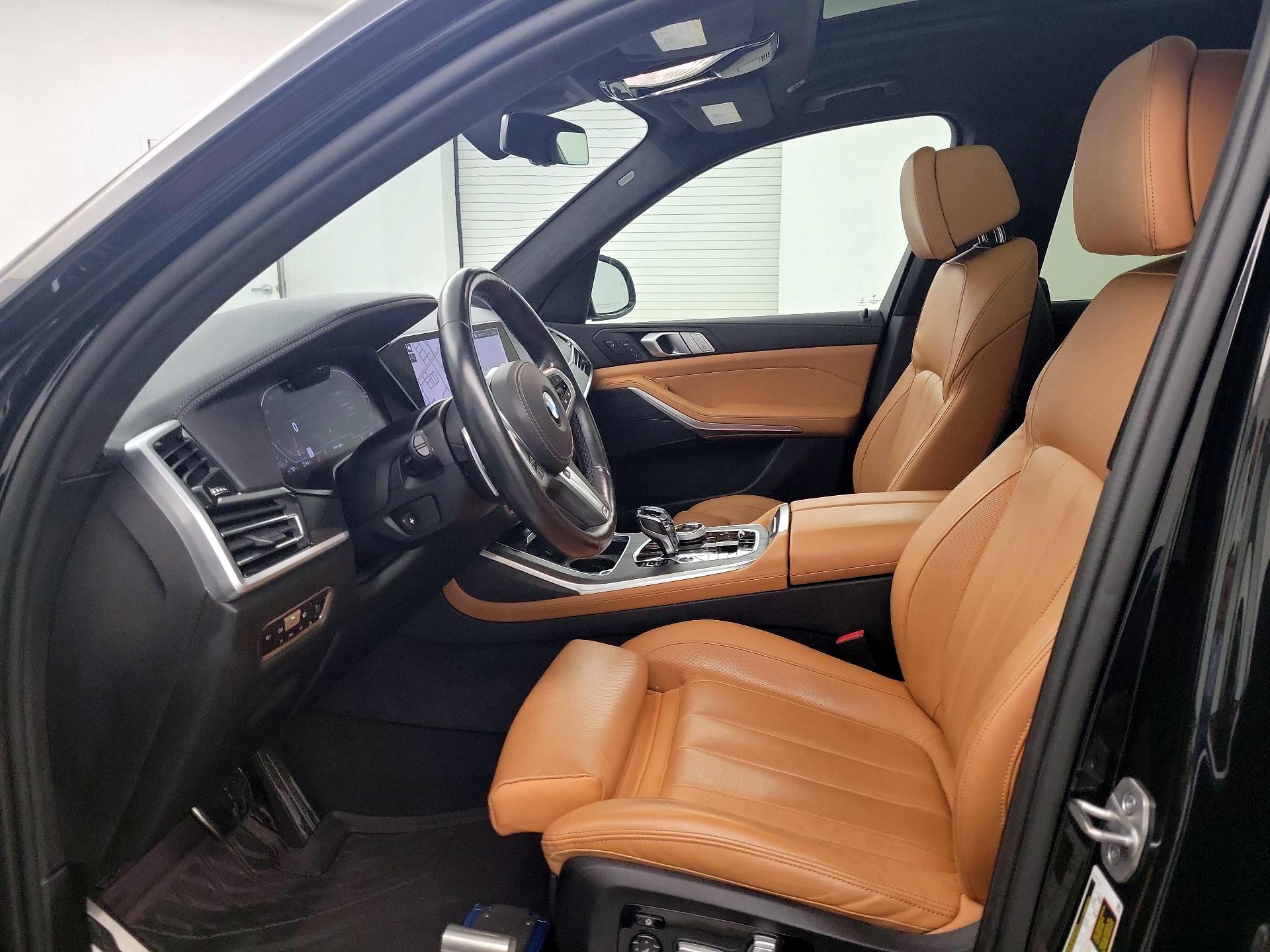 Thumbnail: 2022 BMW X7 - 9