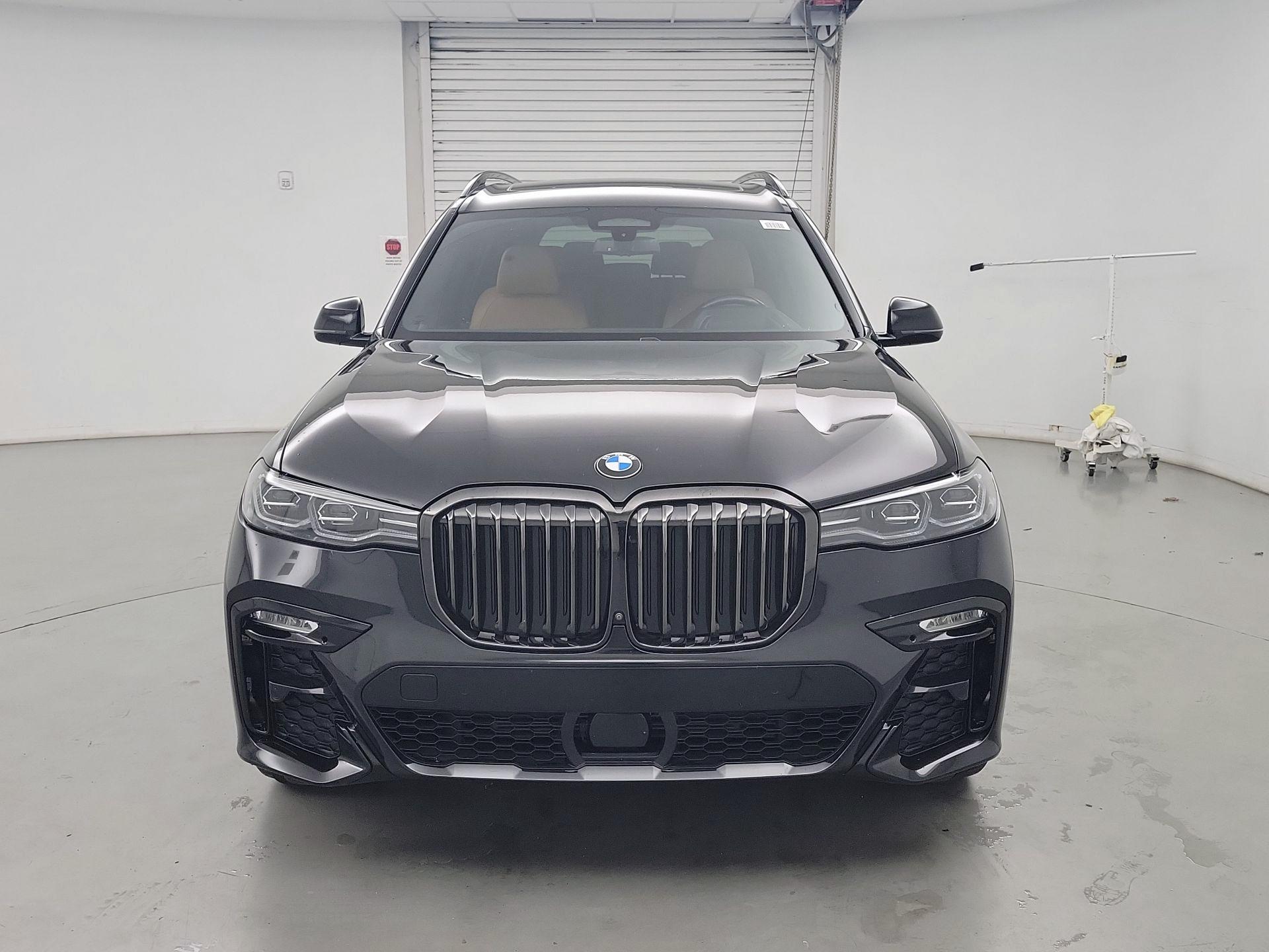 Thumbnail: 2022 BMW X7 - 2