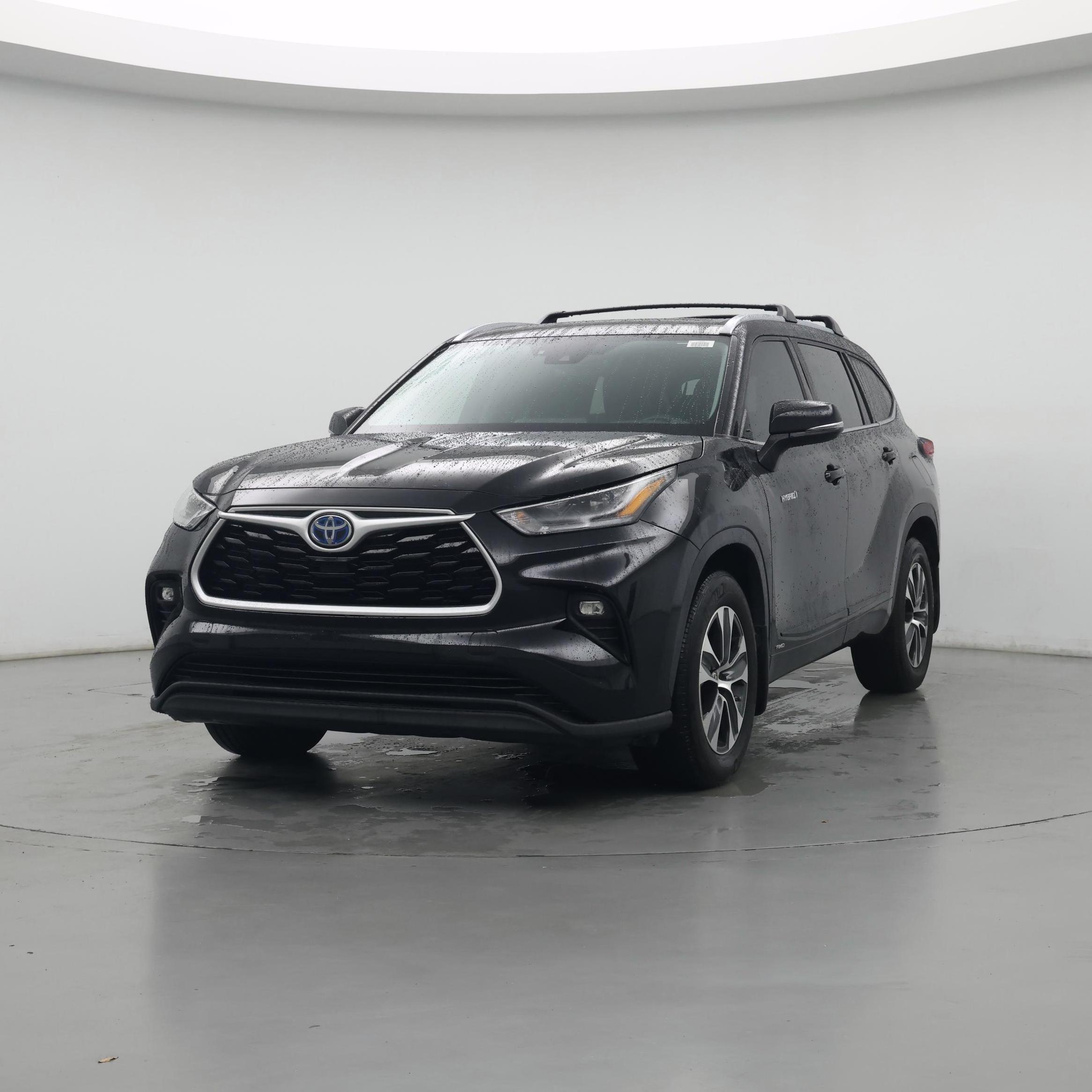 Thumbnail: 2021 Toyota Highlander - 4