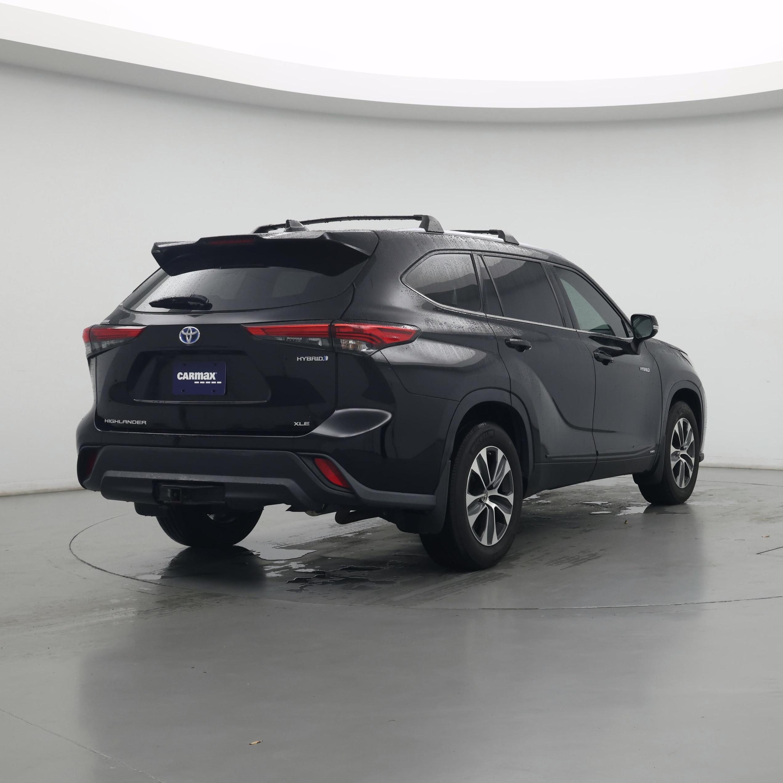 Thumbnail: 2021 Toyota Highlander - 8