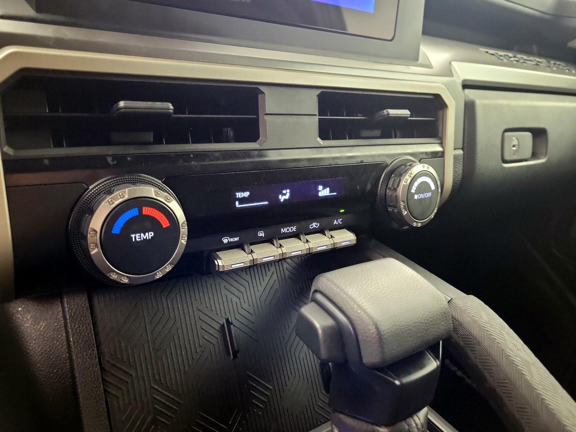 Thumbnail: 2024 Toyota Tacoma - 14