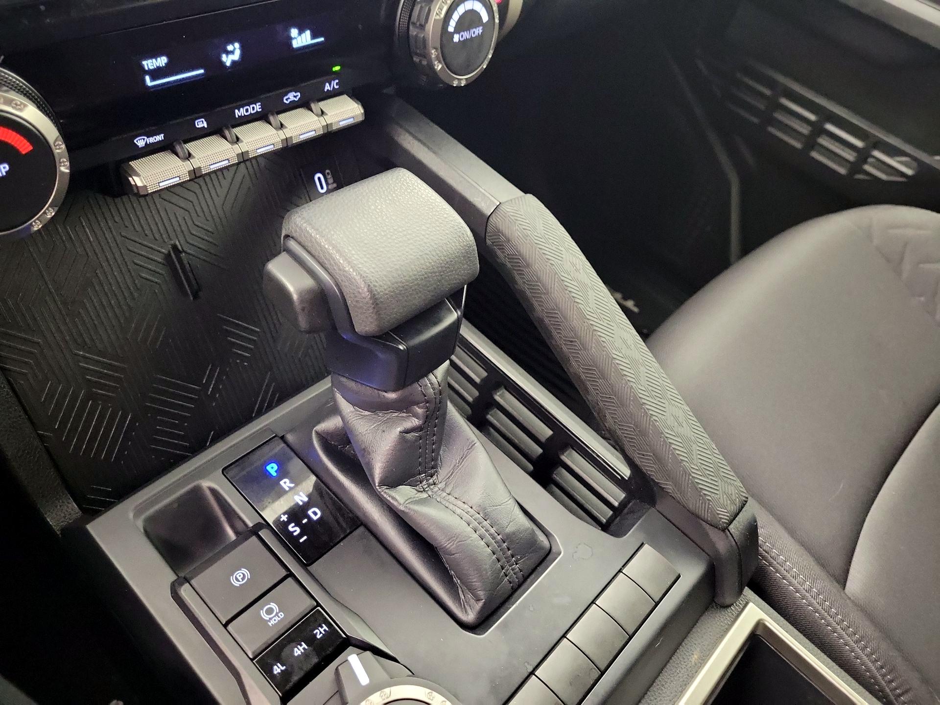 Thumbnail: 2024 Toyota Tacoma - 15