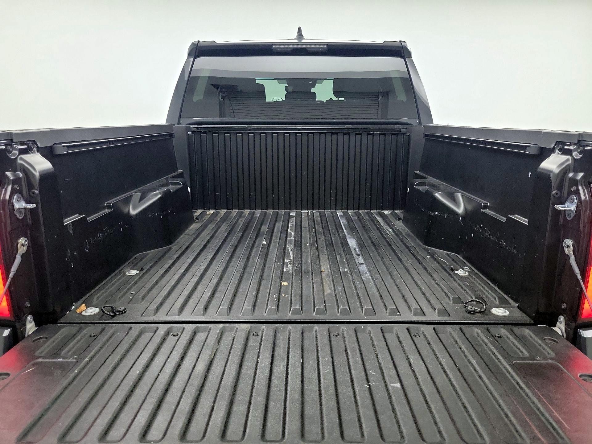 Thumbnail: 2024 Toyota Tacoma - 18